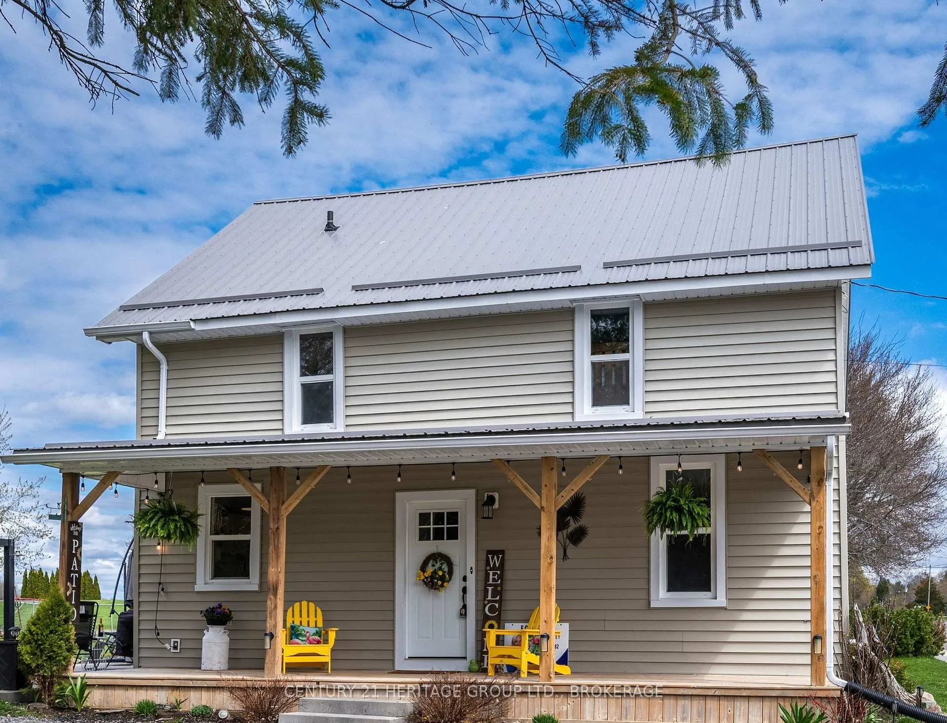 Front of 269 Simmons Road