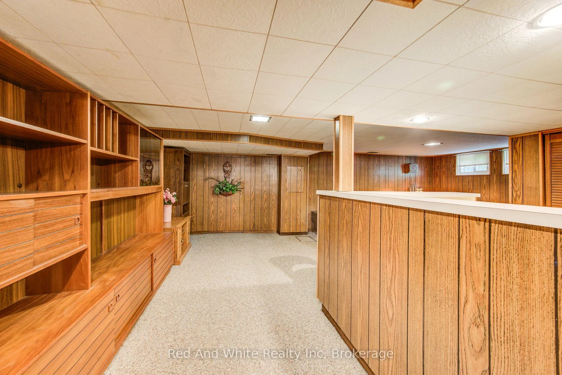 Photo 23 of 104 Elgin Crescent, Waterloo — HOMEH