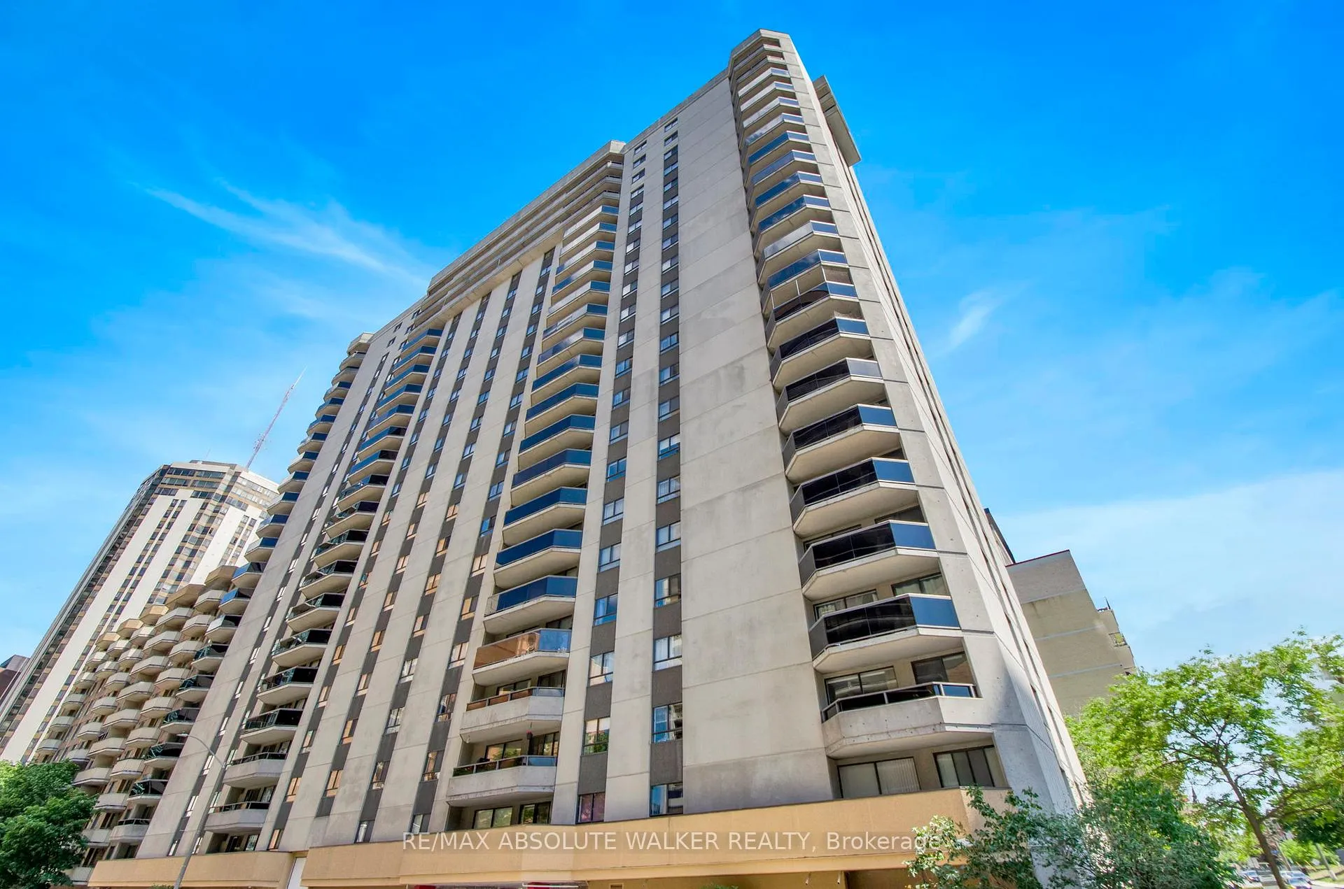 Photo 1 of Unit 201, 470 Laurier Avenue W, Ottawa, Ottawa Centre — HOMEH