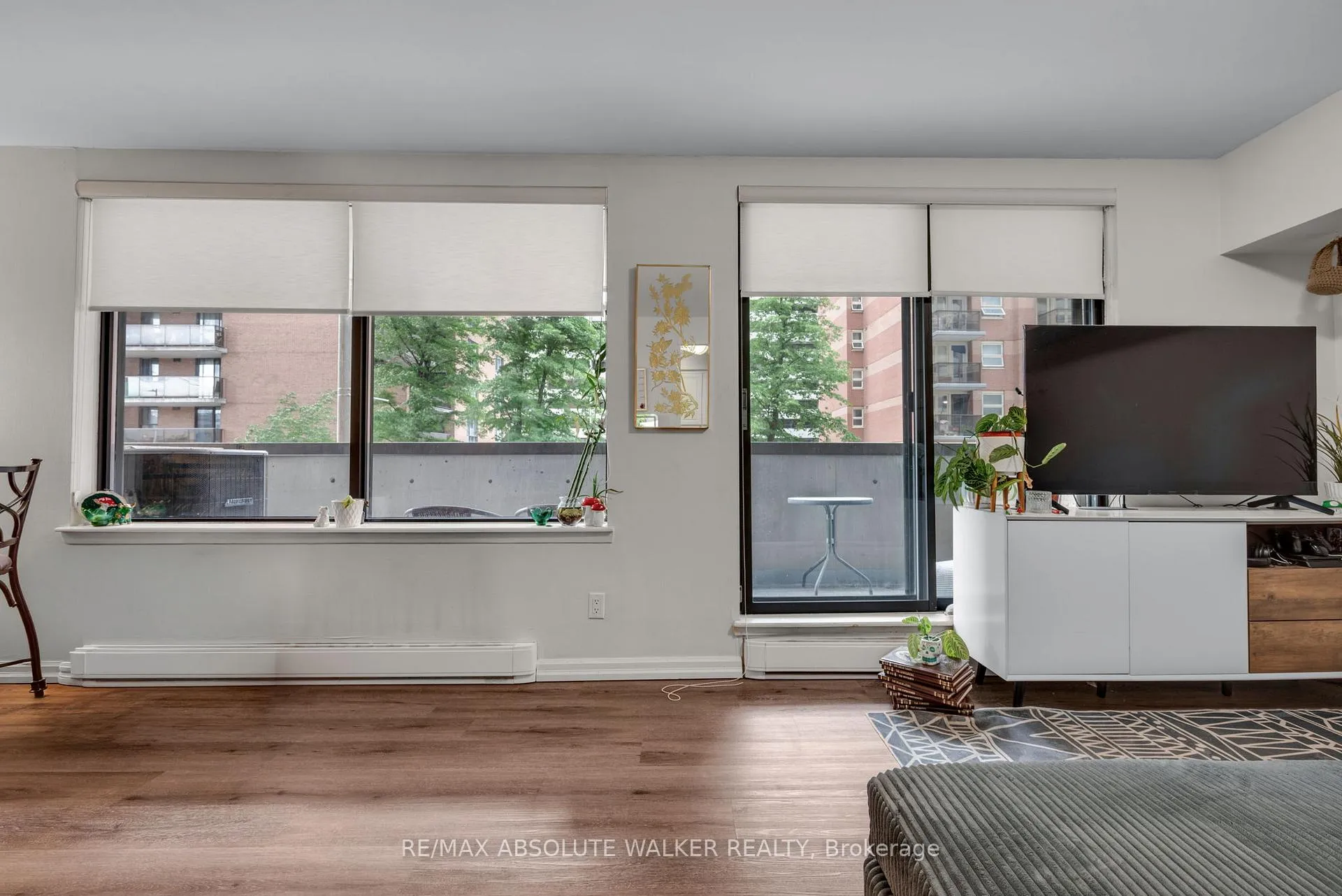 Photo 5 of Unit 201, 470 Laurier Avenue W, Ottawa, Ottawa Centre — HOMEH
