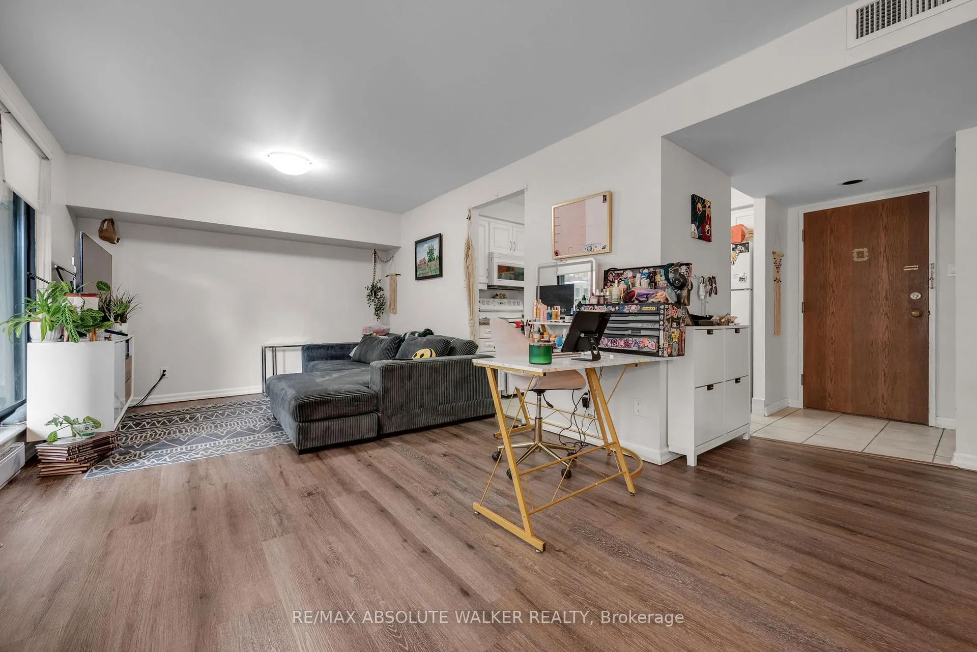 Photo 7 of Unit 201, 470 Laurier Avenue W, Ottawa, Ottawa Centre — HOMEH