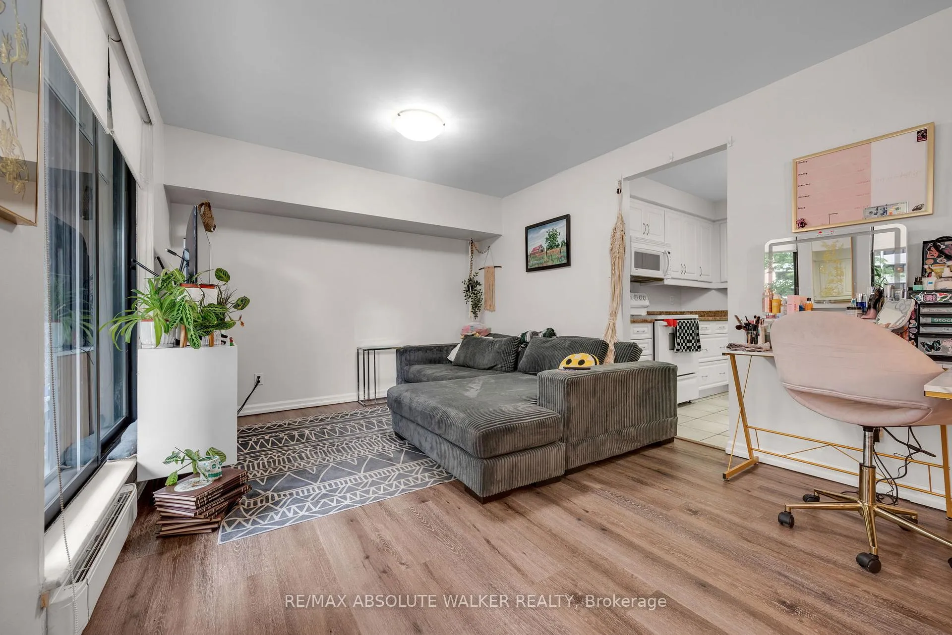 Photo 9 of Unit 201, 470 Laurier Avenue W, Ottawa, Ottawa Centre — HOMEH