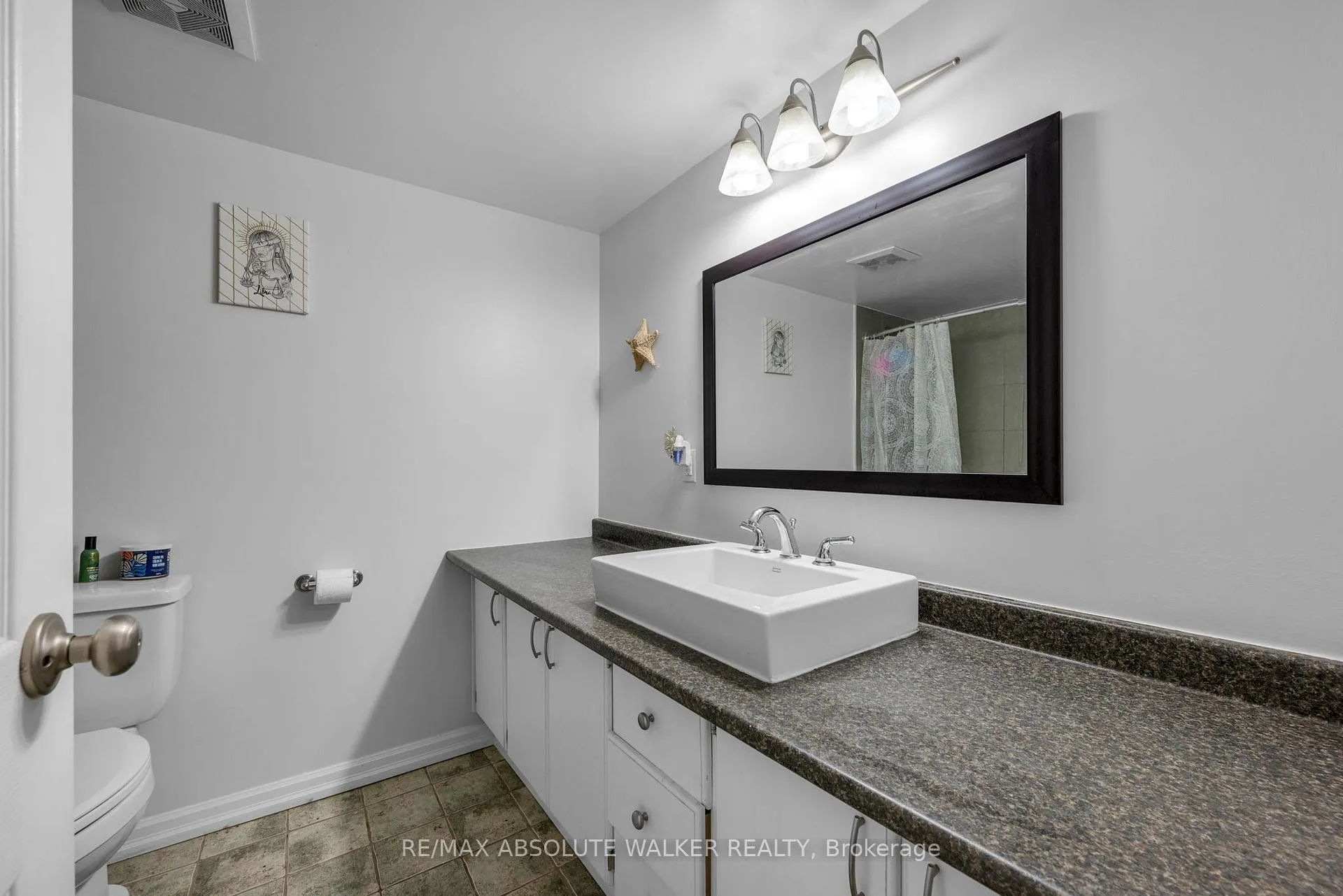 Photo 17 of Unit 201, 470 Laurier Avenue W, Ottawa, Ottawa Centre — HOMEH