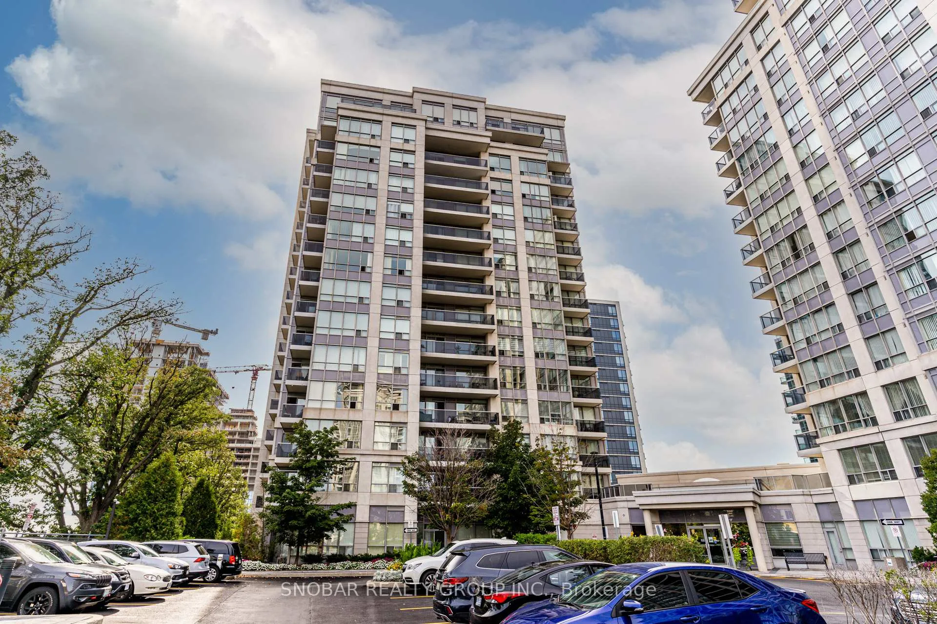 Photo 1 of Unit 1110, 60 Disera Drive, Vaughan, Beverley Glen — HOMEH