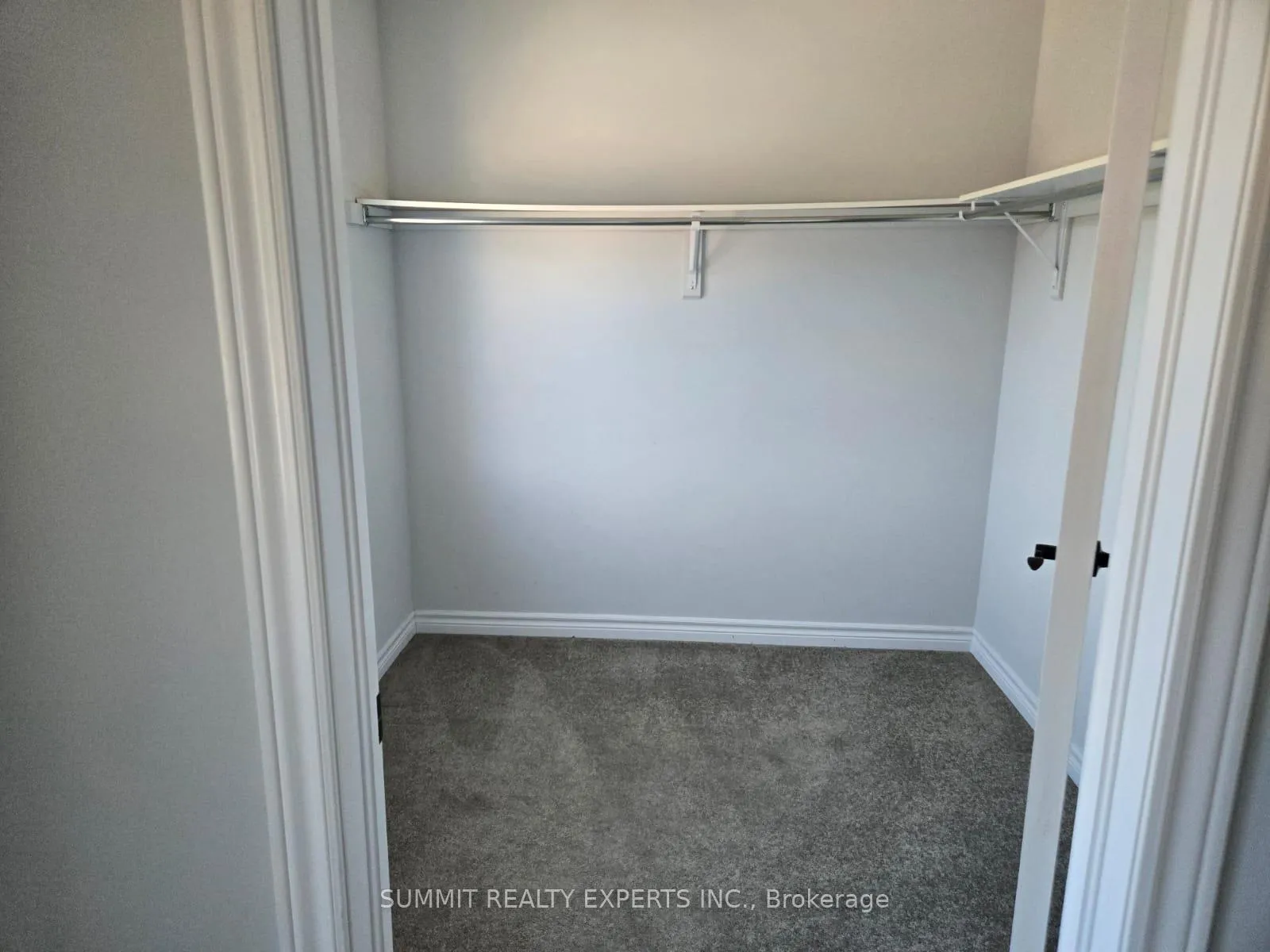 Photo 9 of Unit 8, 324 Equestrian Way, Cambridge, Preston Heights — HOMEH