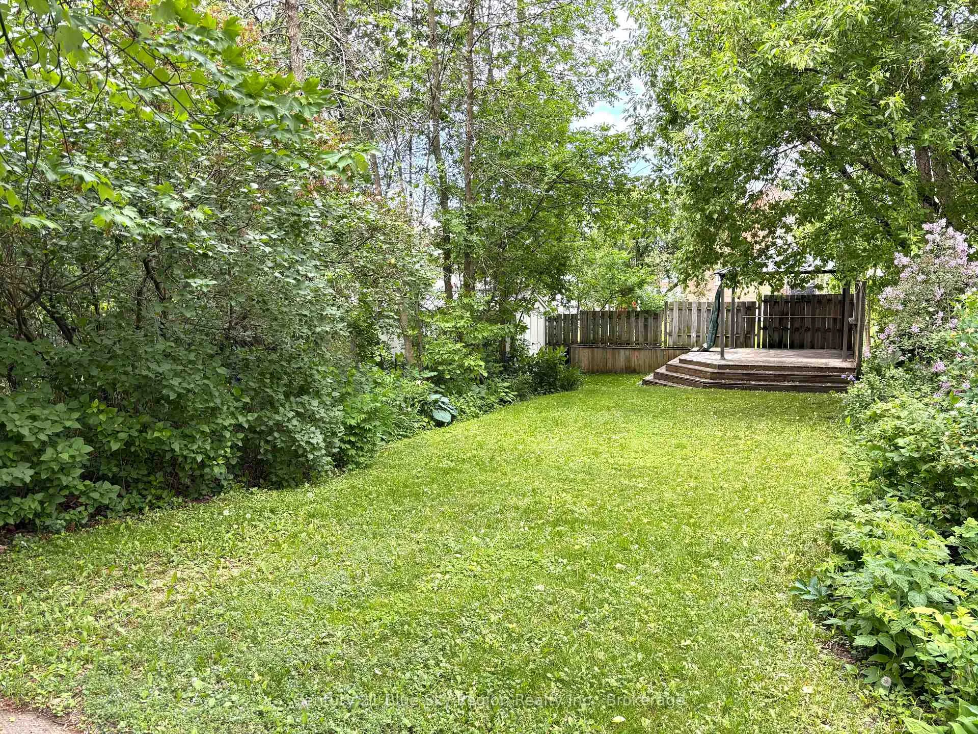Photo 28 of 463 Mcleod Street, North Bay, Central — HOMEH