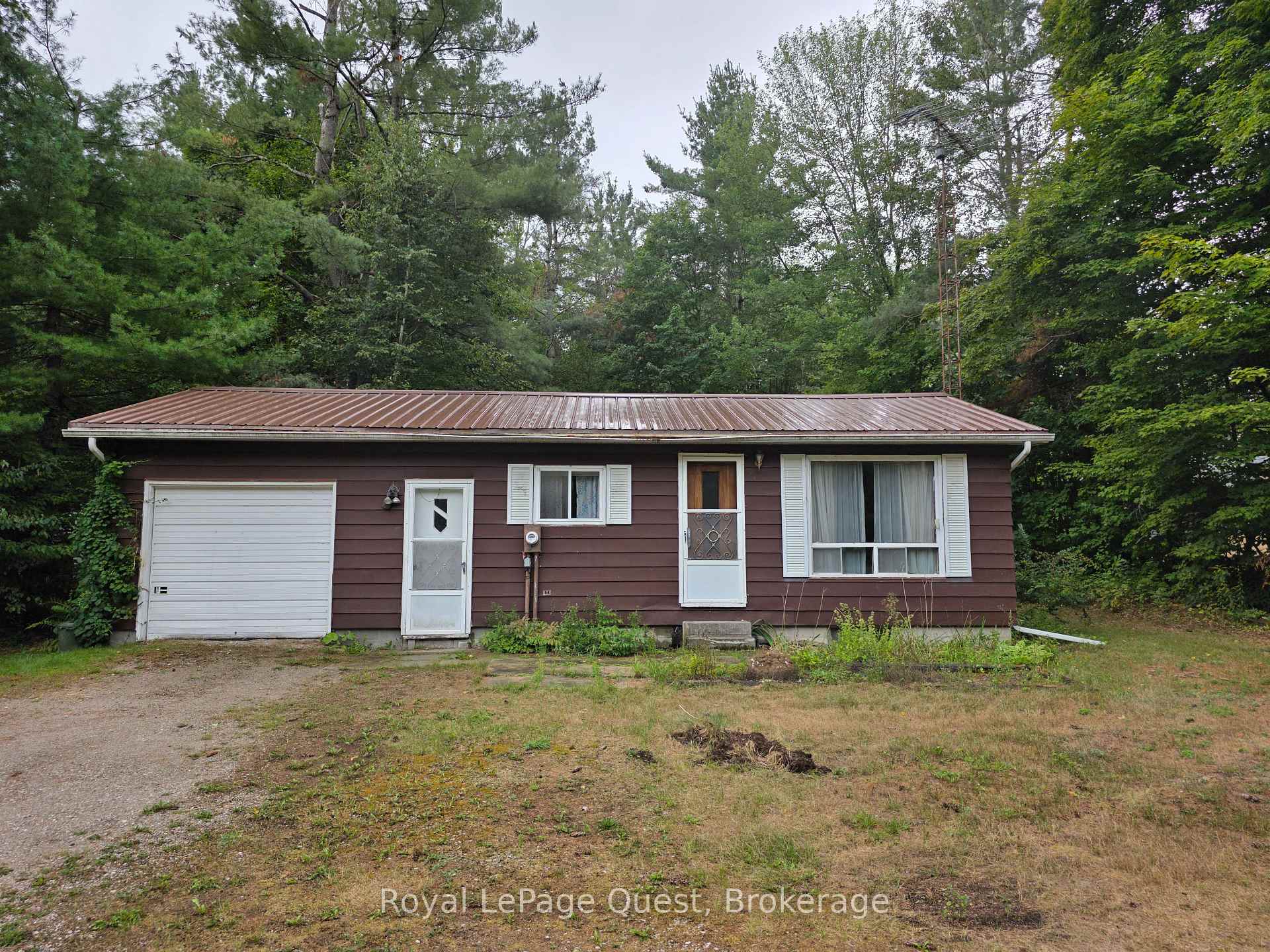 Photo 1 of 1045 Sparrow Lake Route, Gravenhurst, Morrison — HOMEH