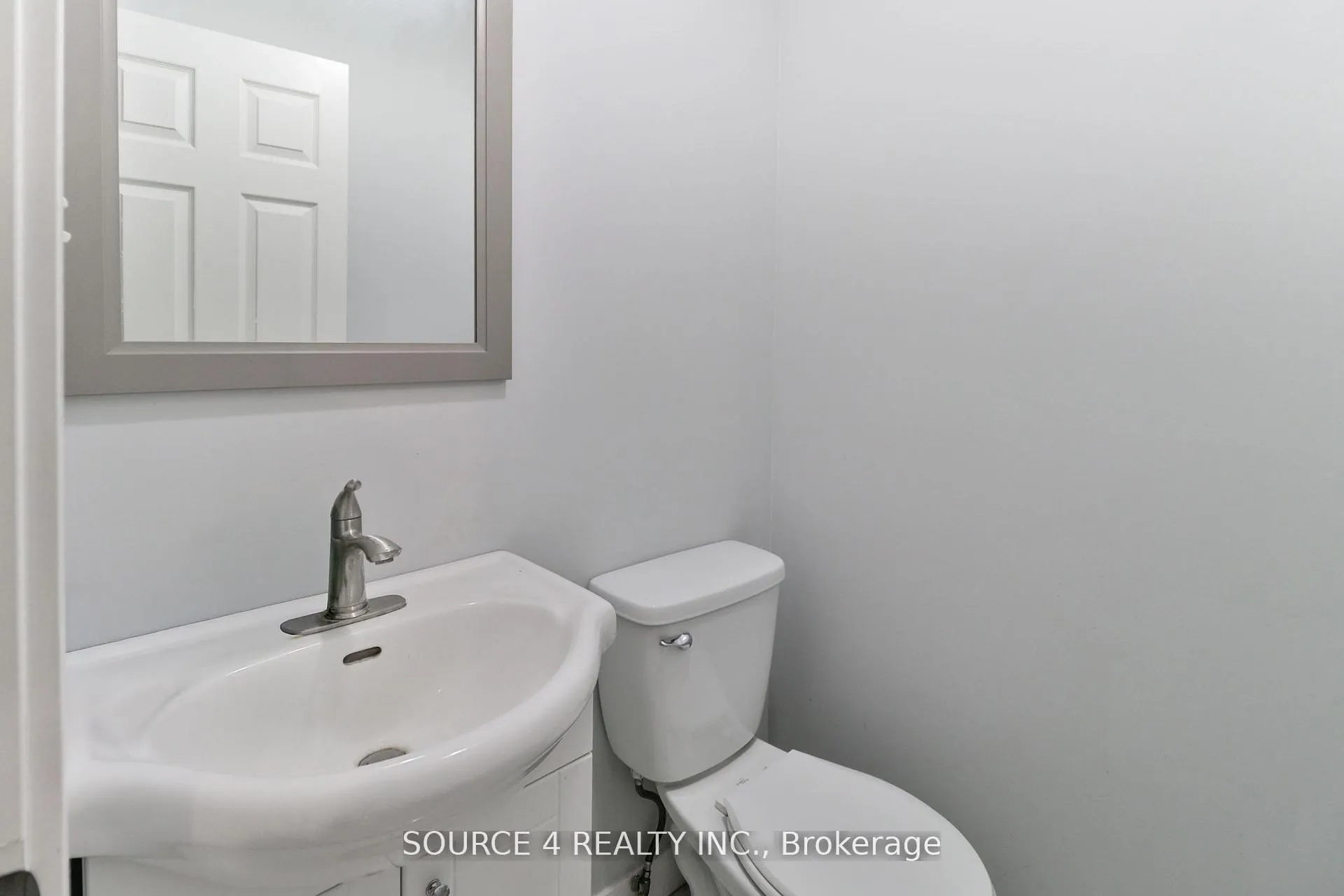 Photo 33 of 262 Livingstone Street E, Barrie, Little Lake — HOMEH