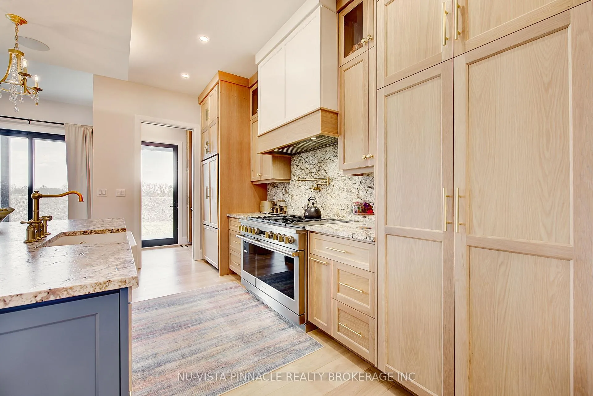 Photo 9 of 564 Creekview Chase, London, North R — HOMEH