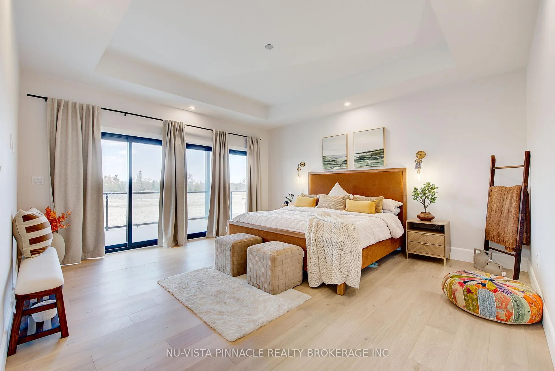 Photo 19 of 564 Creekview Chase, London, North R — HOMEH