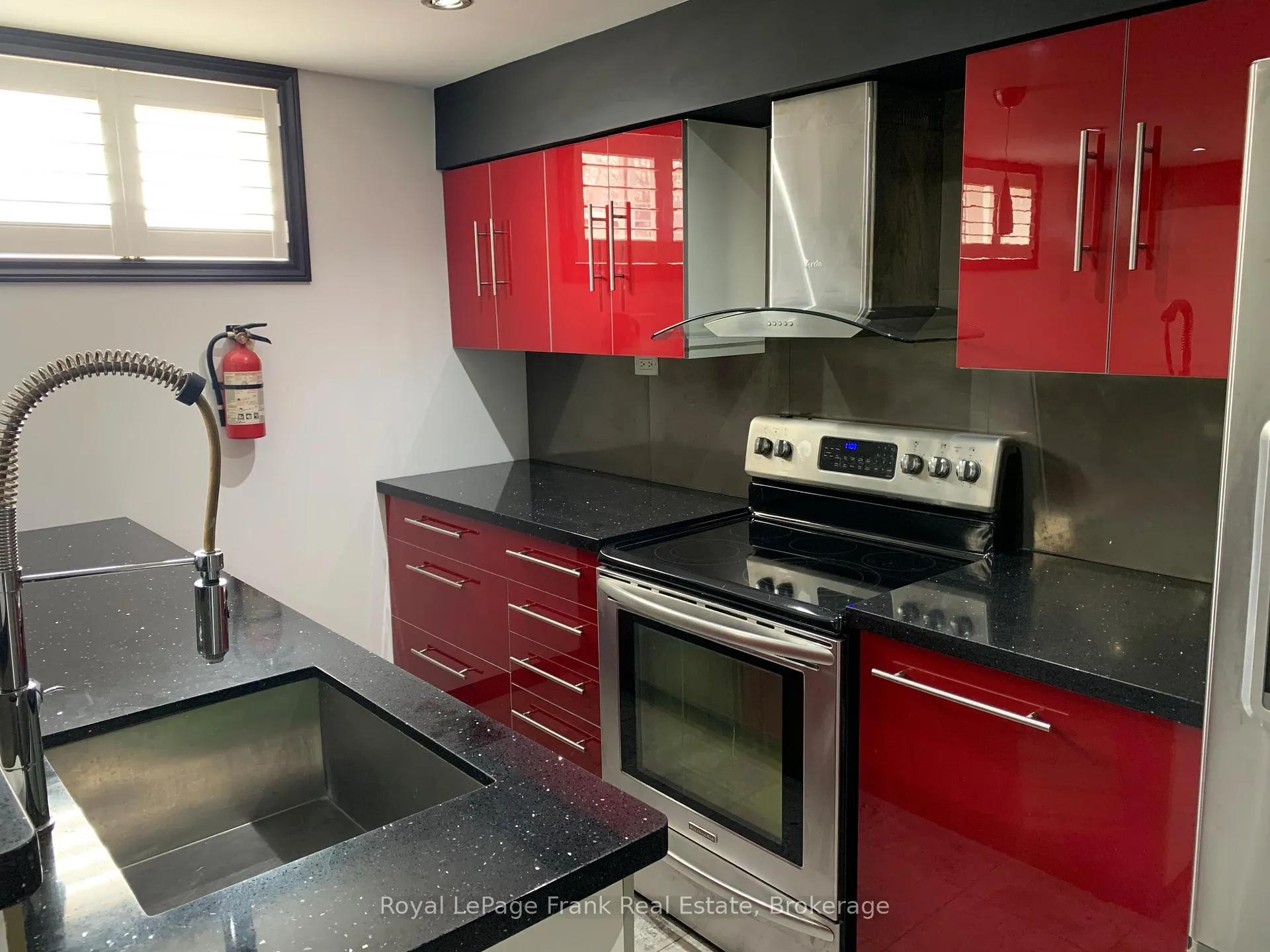 Photo 2 of Unit 4, 243 Huron Street, Oshawa, Central — HOMEH