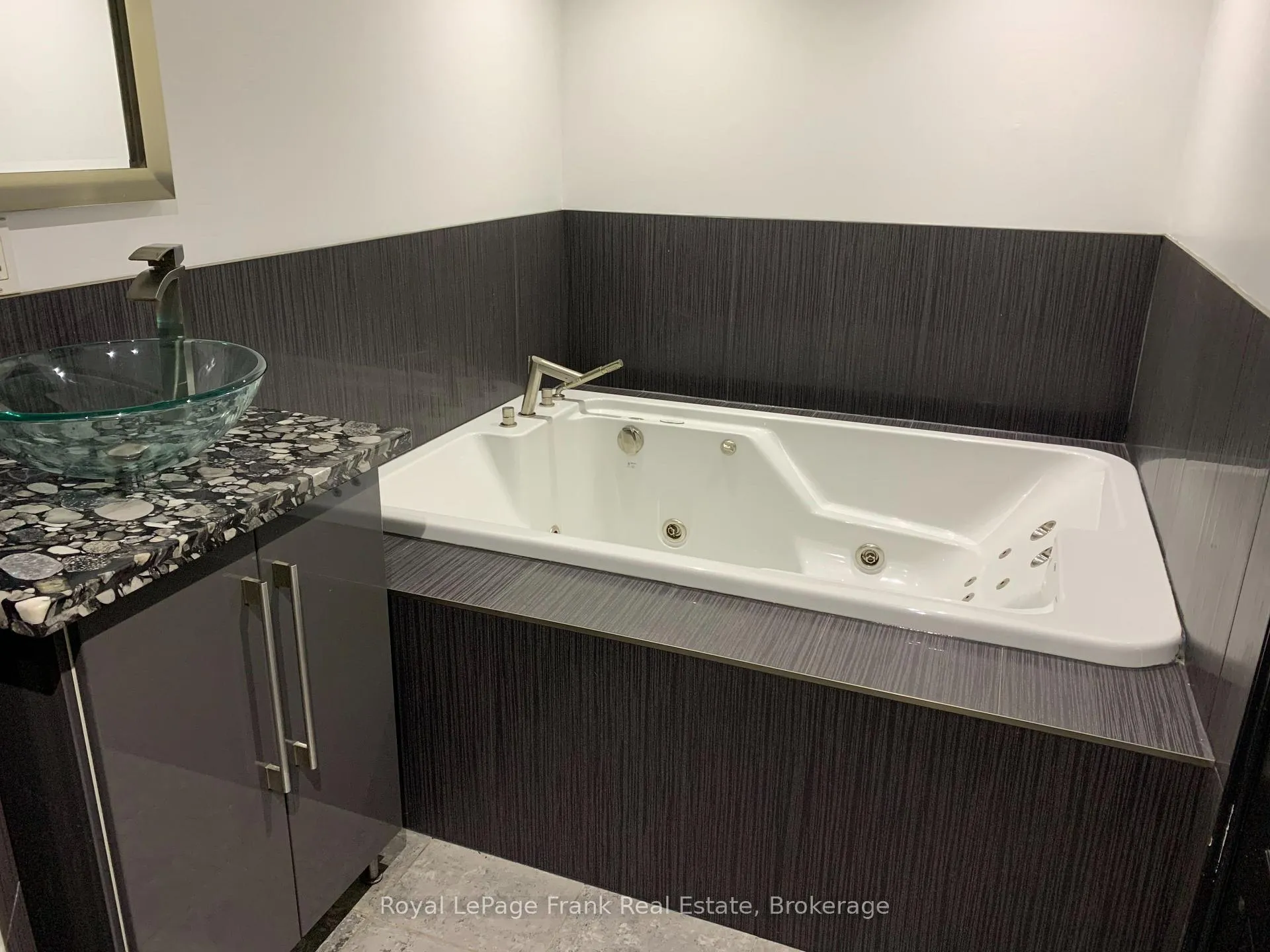 Photo 17 of Unit 4, 243 Huron Street, Oshawa, Central — HOMEH