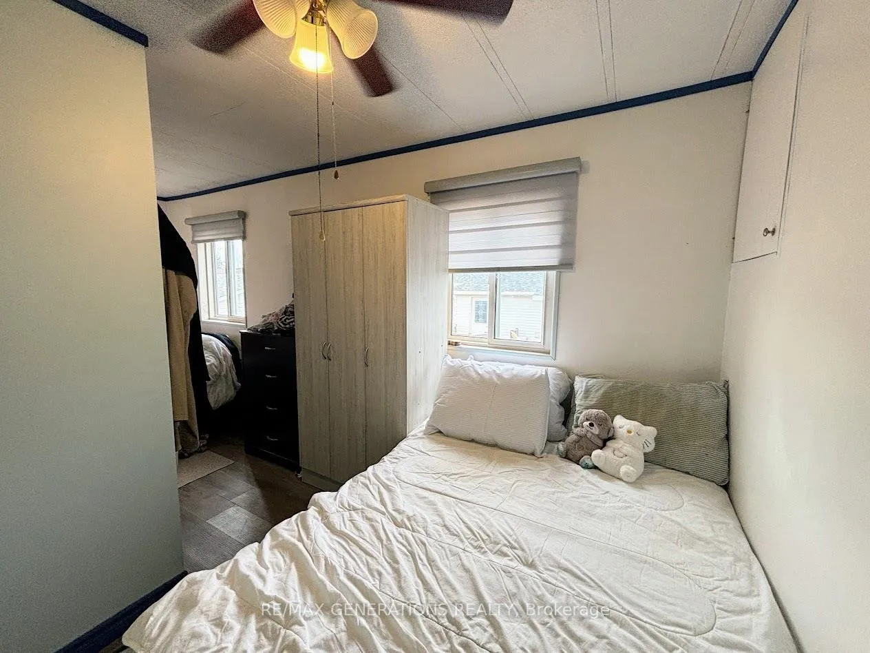 Photo 9 of 22 Jackson Crescent, Marathon — HOMEH