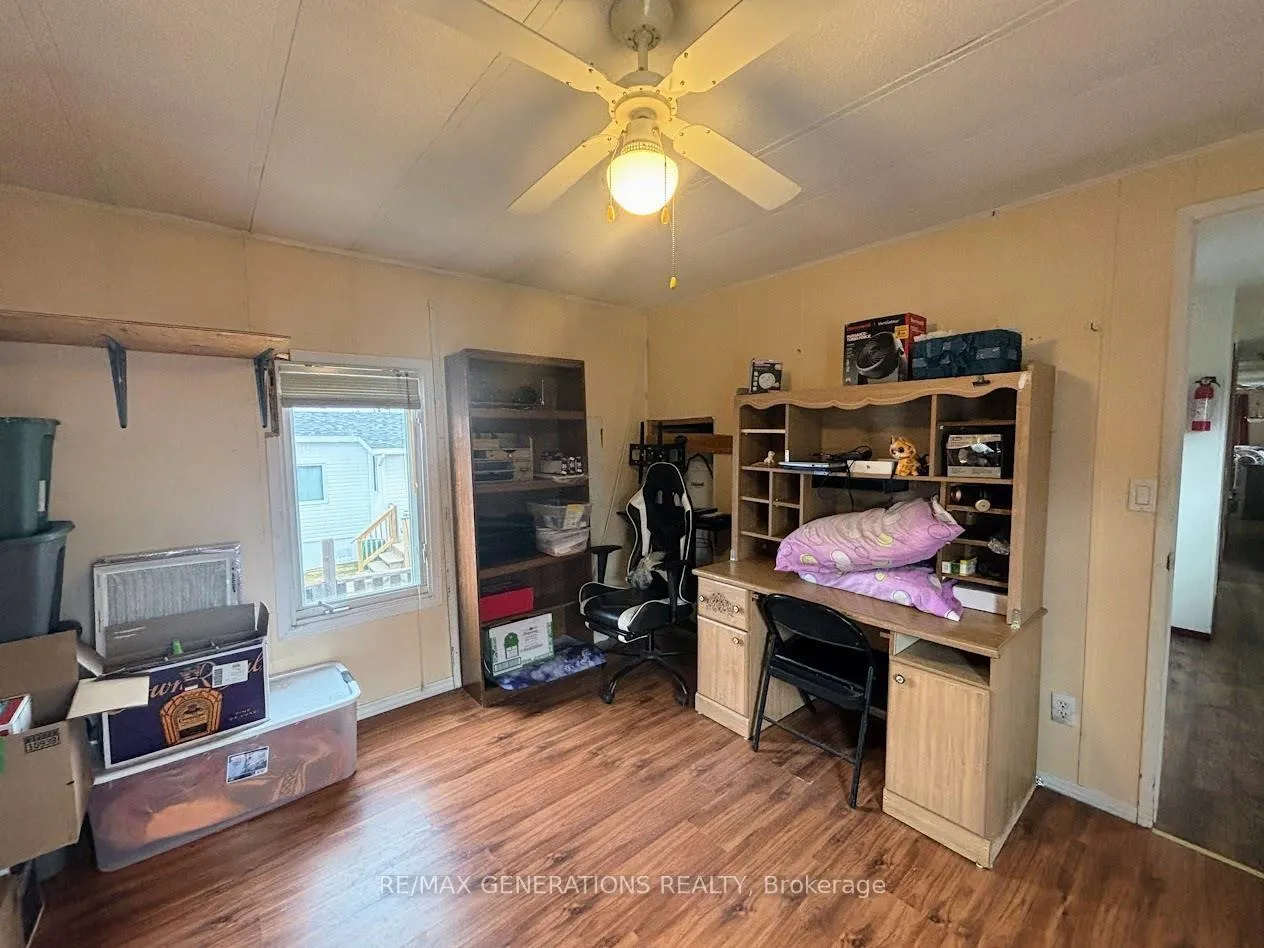 Photo 14 of 22 Jackson Crescent, Marathon — HOMEH