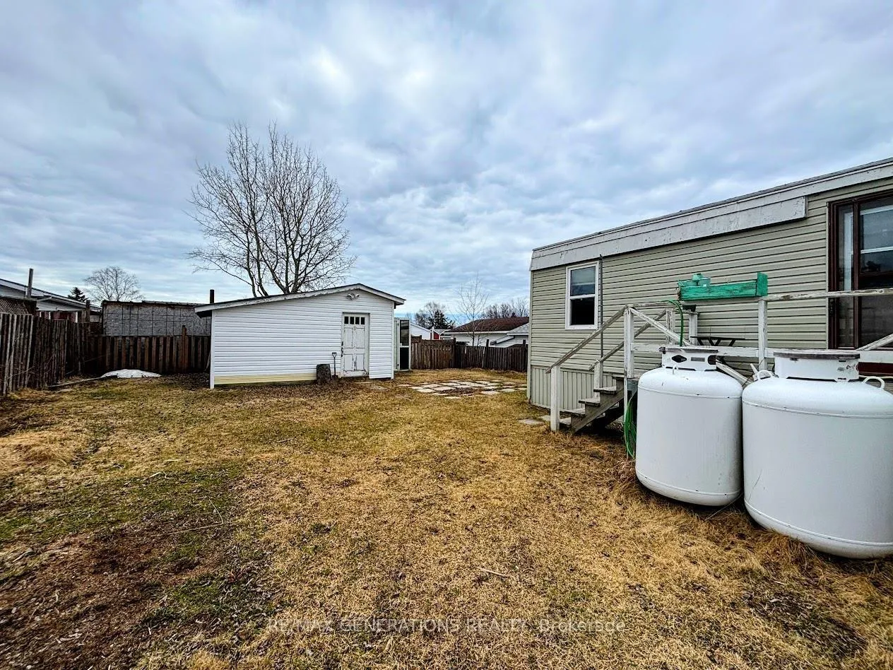 Photo 22 of 22 Jackson Crescent, Marathon — HOMEH