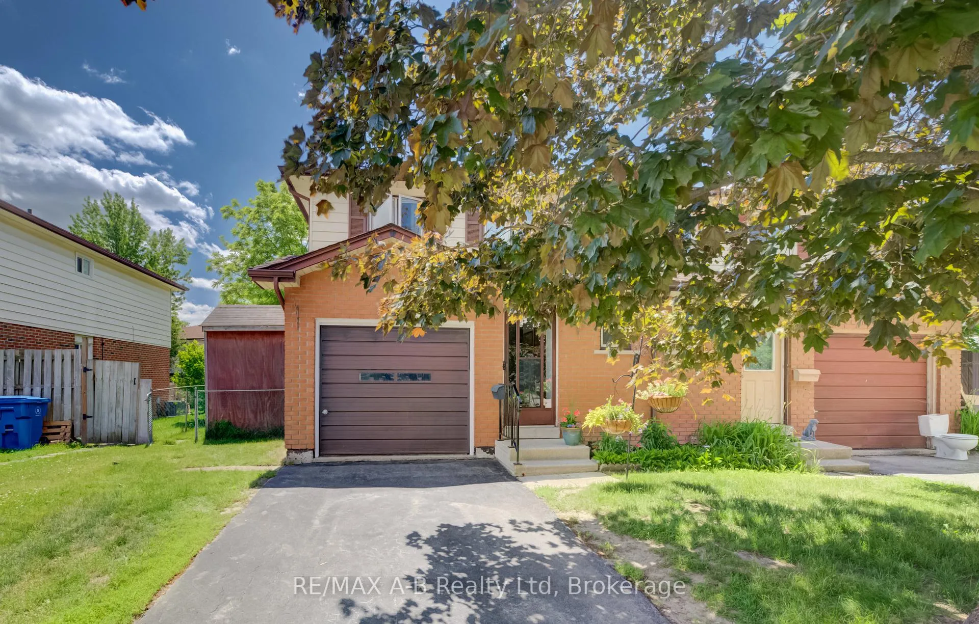 Photo 2 of 23 Galt Road, Stratford — HOMEH