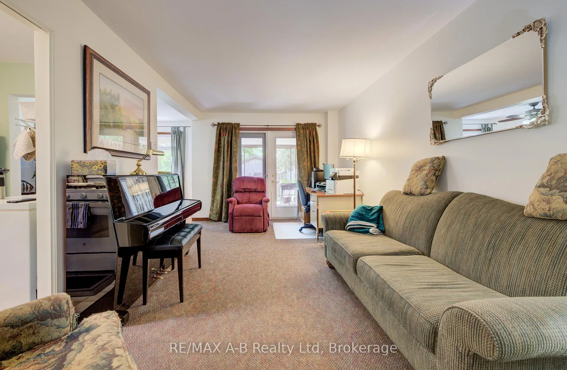Photo 7 of 23 Galt Road, Stratford — HOMEH