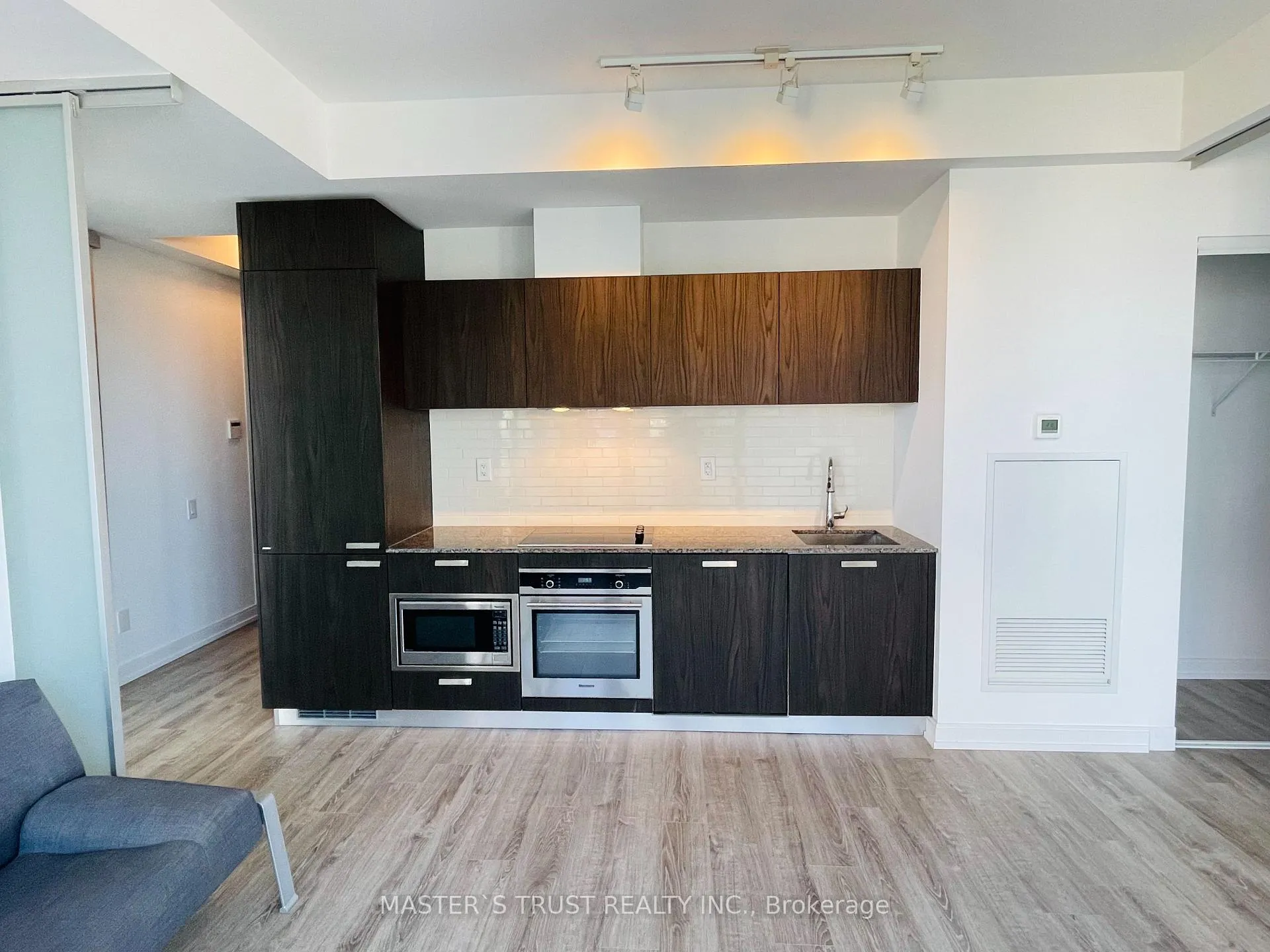 Photo 4 of Unit 3801, 50 charles Street E, Toronto, Church-Yonge Corridor — HOMEH
