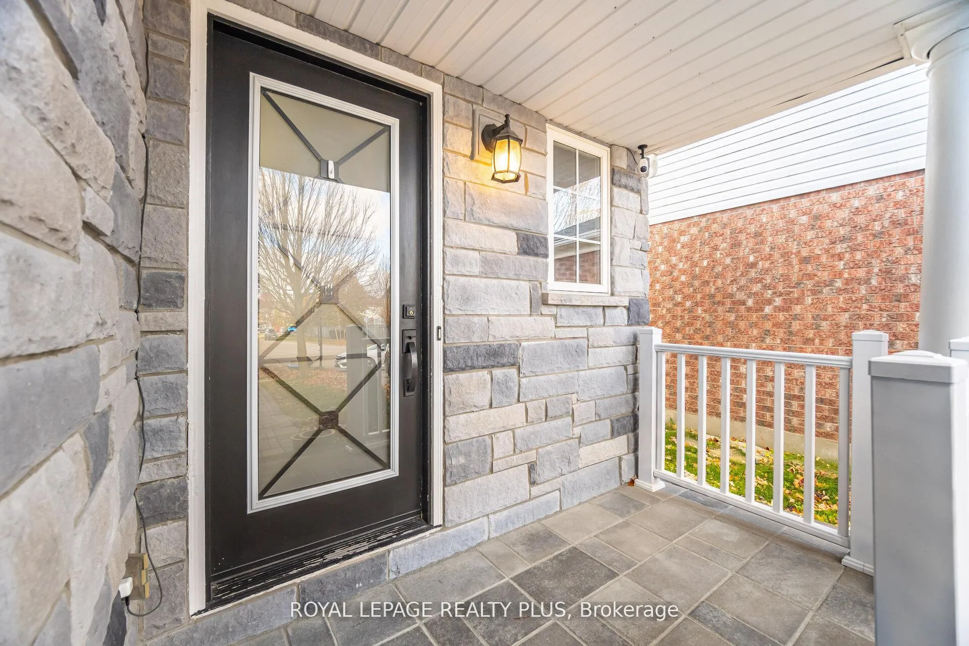 Photo 6 of 35 Jerry Drive, Cambridge, Hespeler Village — HOMEH