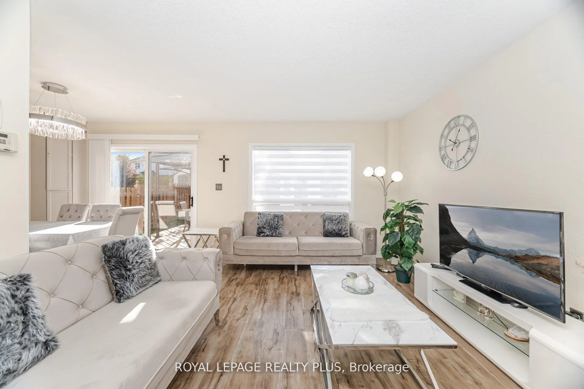 Photo 10 of 35 Jerry Drive, Cambridge, Hespeler Village — HOMEH