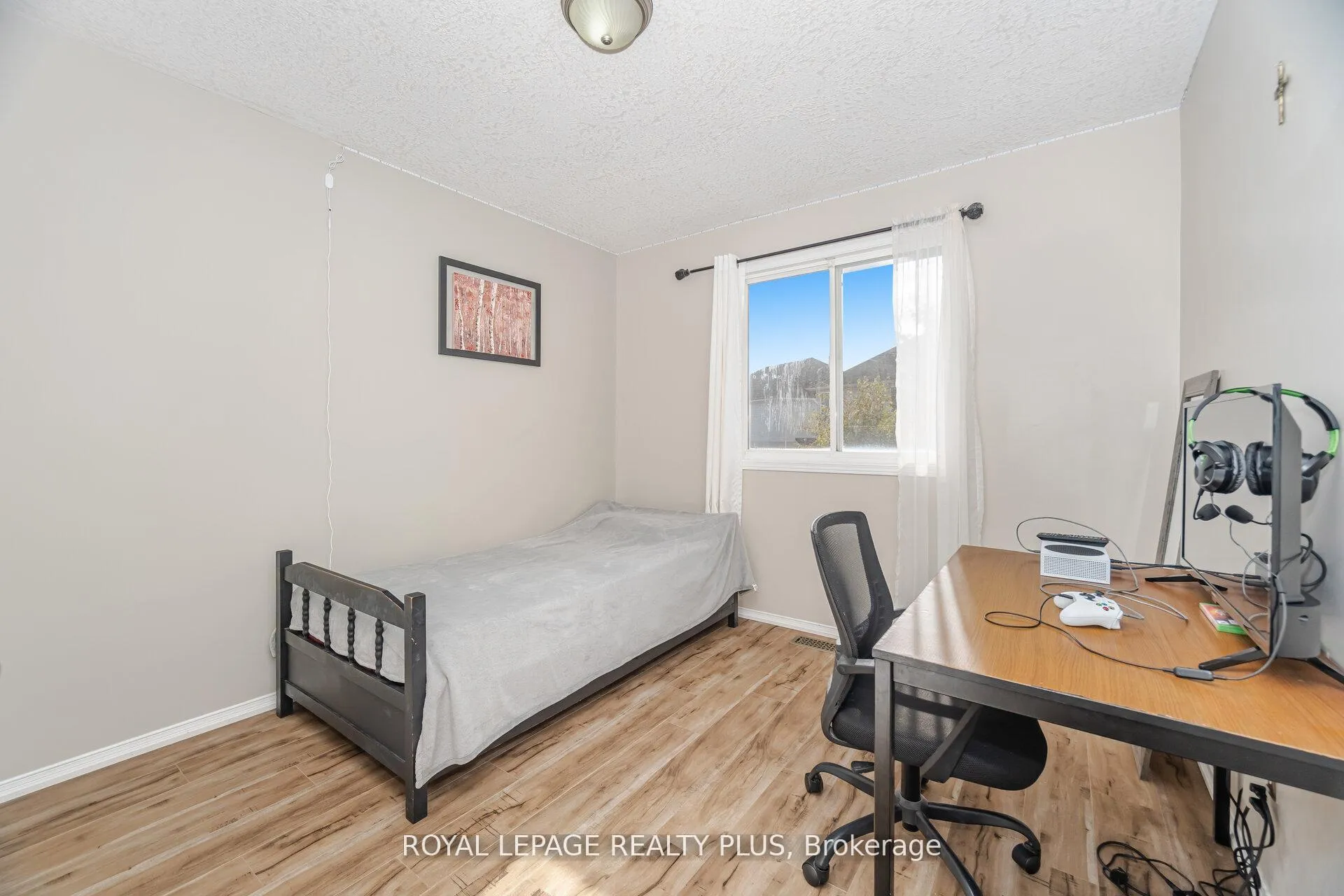Photo 27 of 35 Jerry Drive, Cambridge, Hespeler Village — HOMEH
