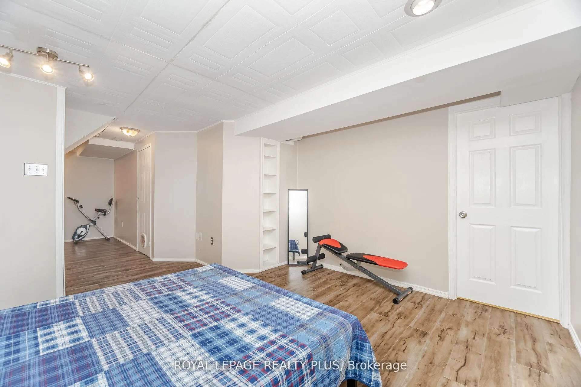Photo 34 of 35 Jerry Drive, Cambridge, Hespeler Village — HOMEH