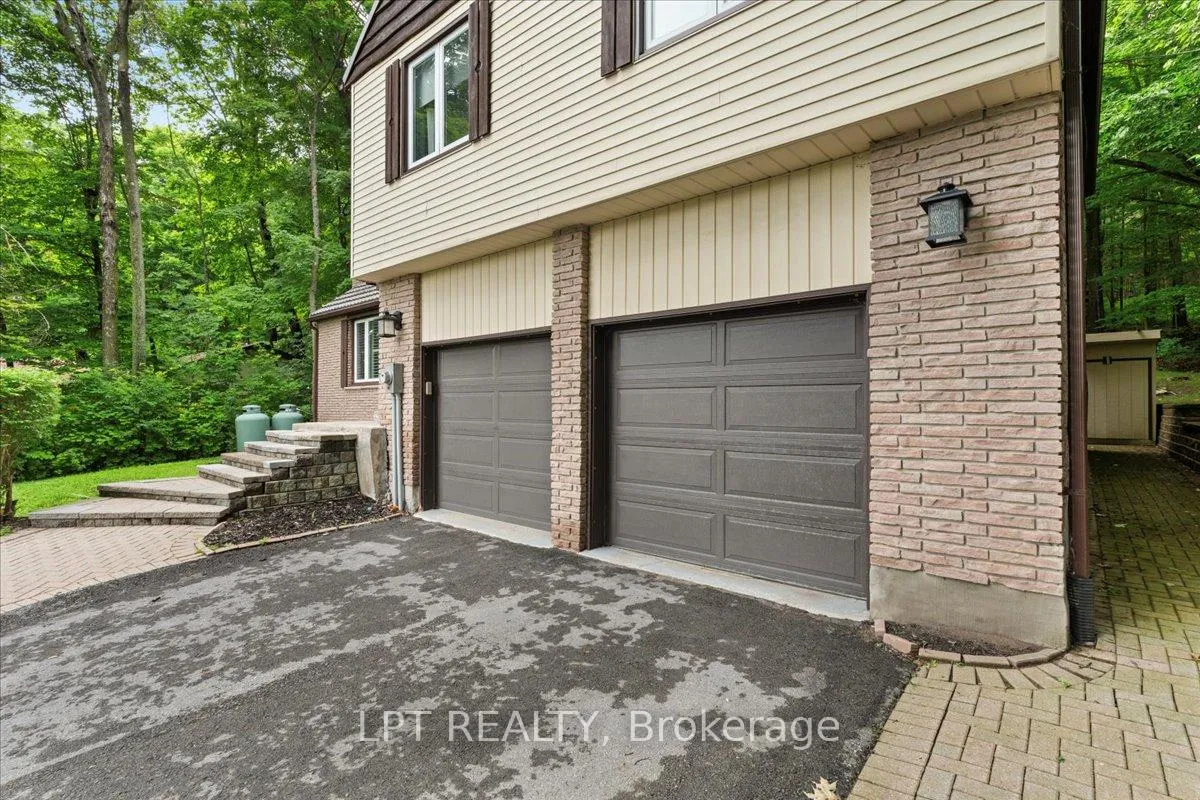 Photo 2 of 1432 Wallbridge Loyalist Road, Quinte West, Sidney Ward — HOMEH