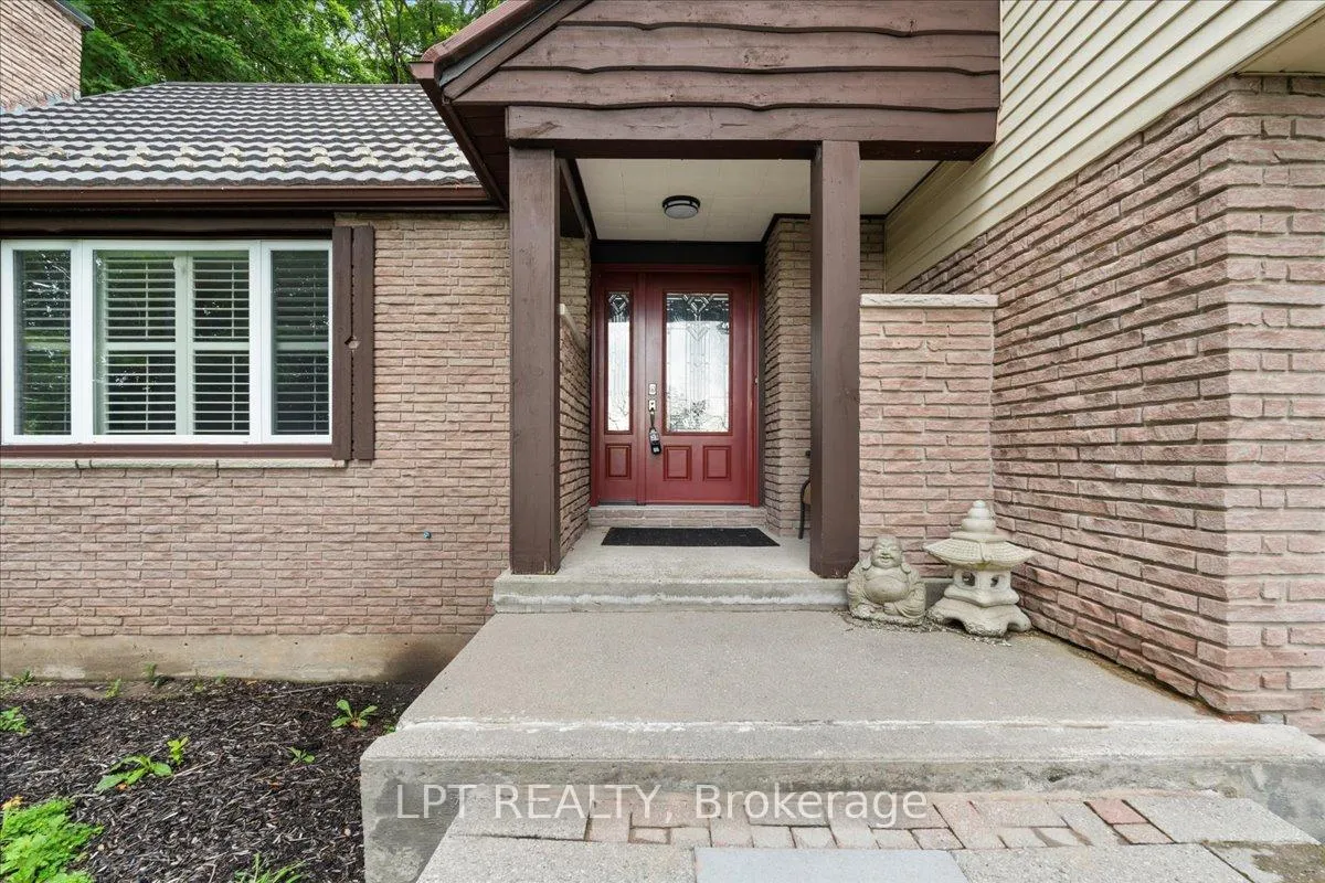 Photo 3 of 1432 Wallbridge Loyalist Road, Quinte West, Sidney Ward — HOMEH