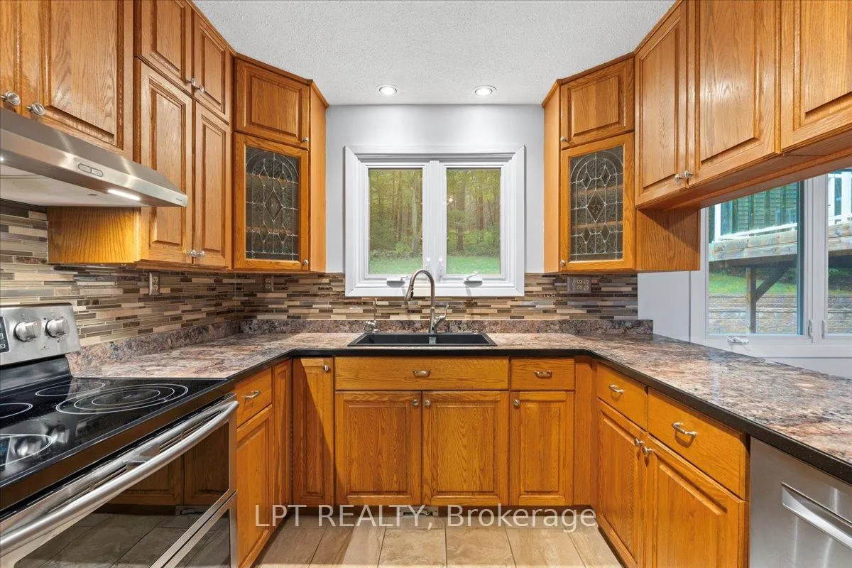Photo 12 of 1432 Wallbridge Loyalist Road, Quinte West, Sidney Ward — HOMEH