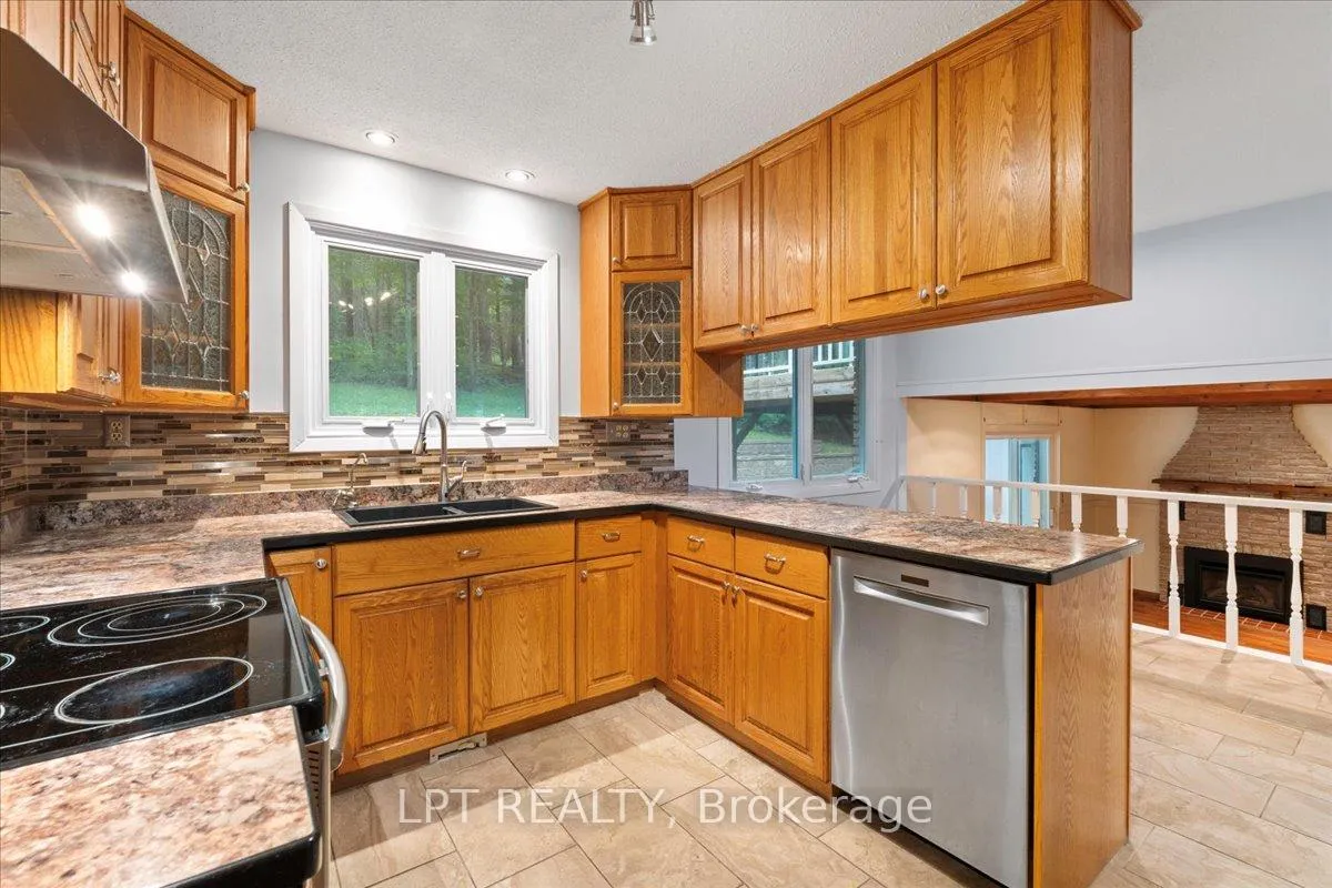 Photo 14 of 1432 Wallbridge Loyalist Road, Quinte West, Sidney Ward — HOMEH