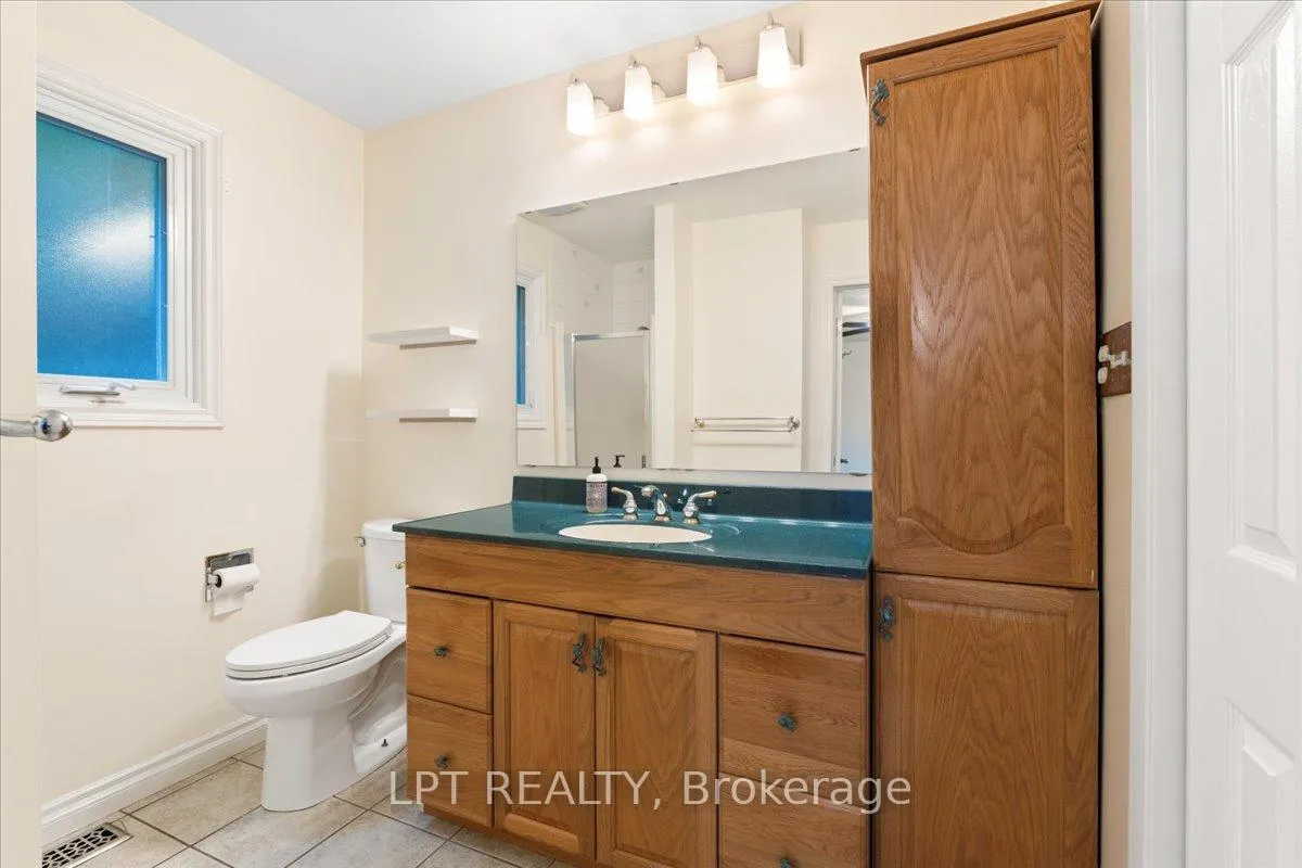 Photo 25 of 1432 Wallbridge Loyalist Road, Quinte West, Sidney Ward — HOMEH