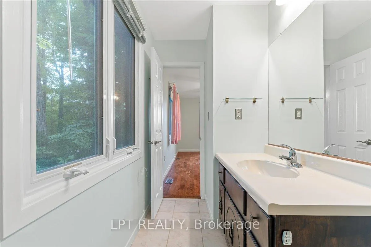 Photo 30 of 1432 Wallbridge Loyalist Road, Quinte West, Sidney Ward — HOMEH