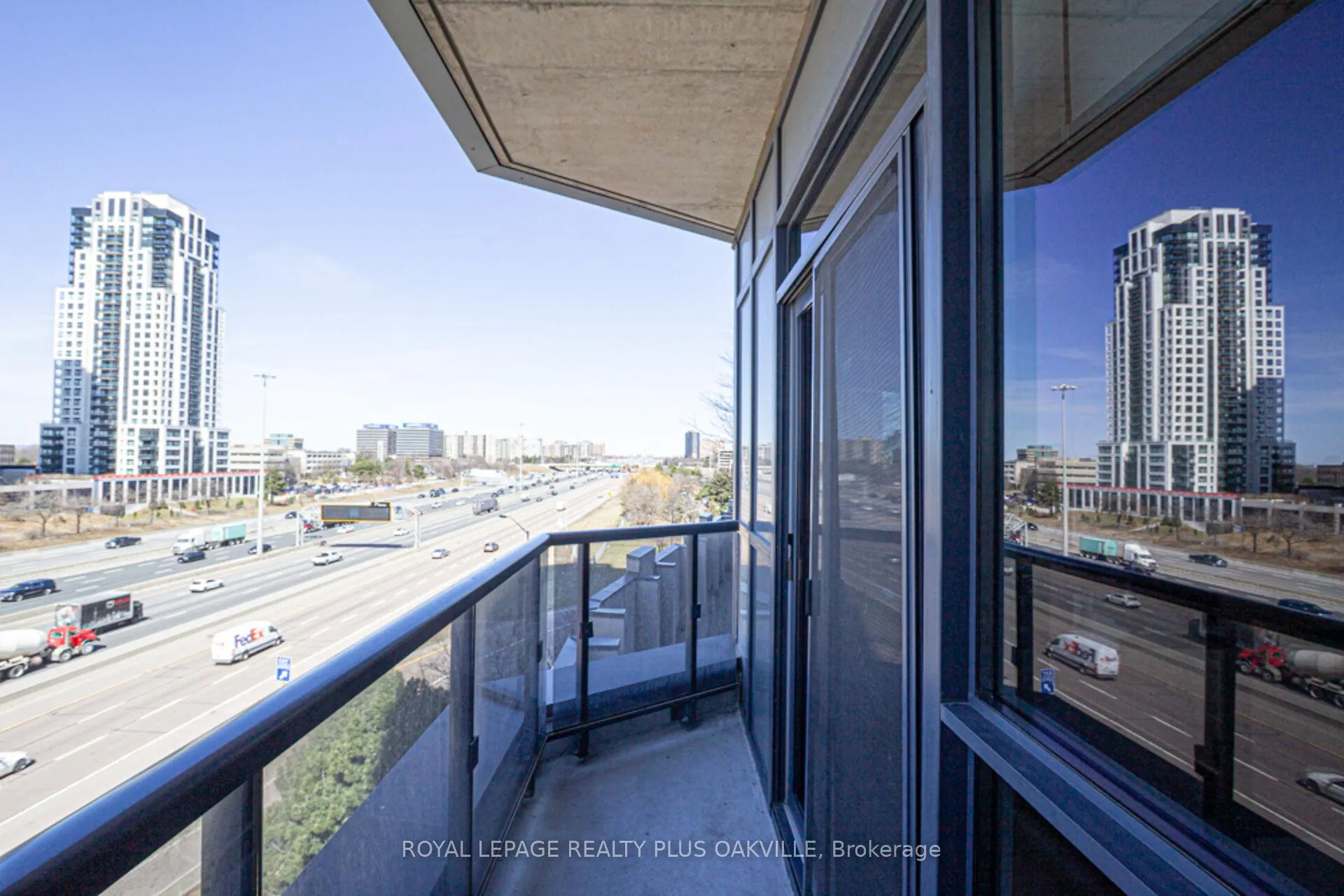 Photo 44 of Unit 510, 5 Valhalla Inn Road, Etobicoke, Islington-City Centre West — HOMEH