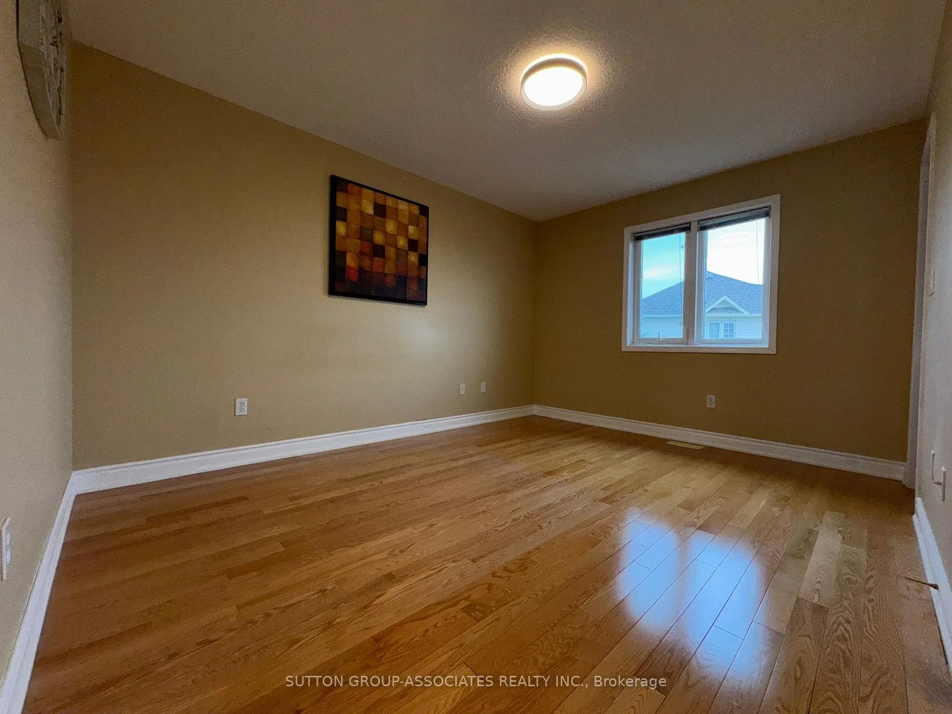 Photo 8 of 11 Nakina Way, Markham, Village Green-South Unionville — HOMEH