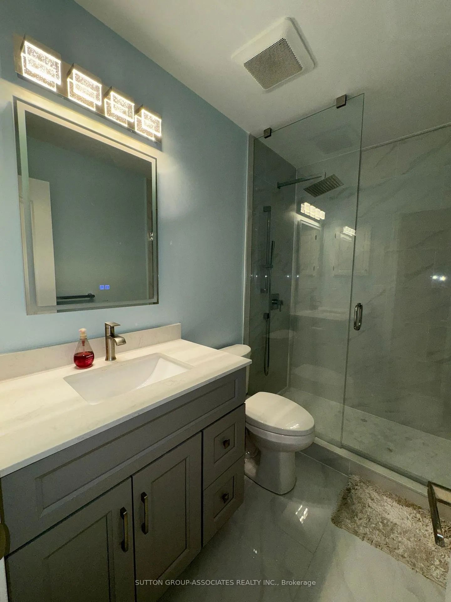 Photo 13 of 11 Nakina Way, Markham, Village Green-South Unionville — HOMEH
