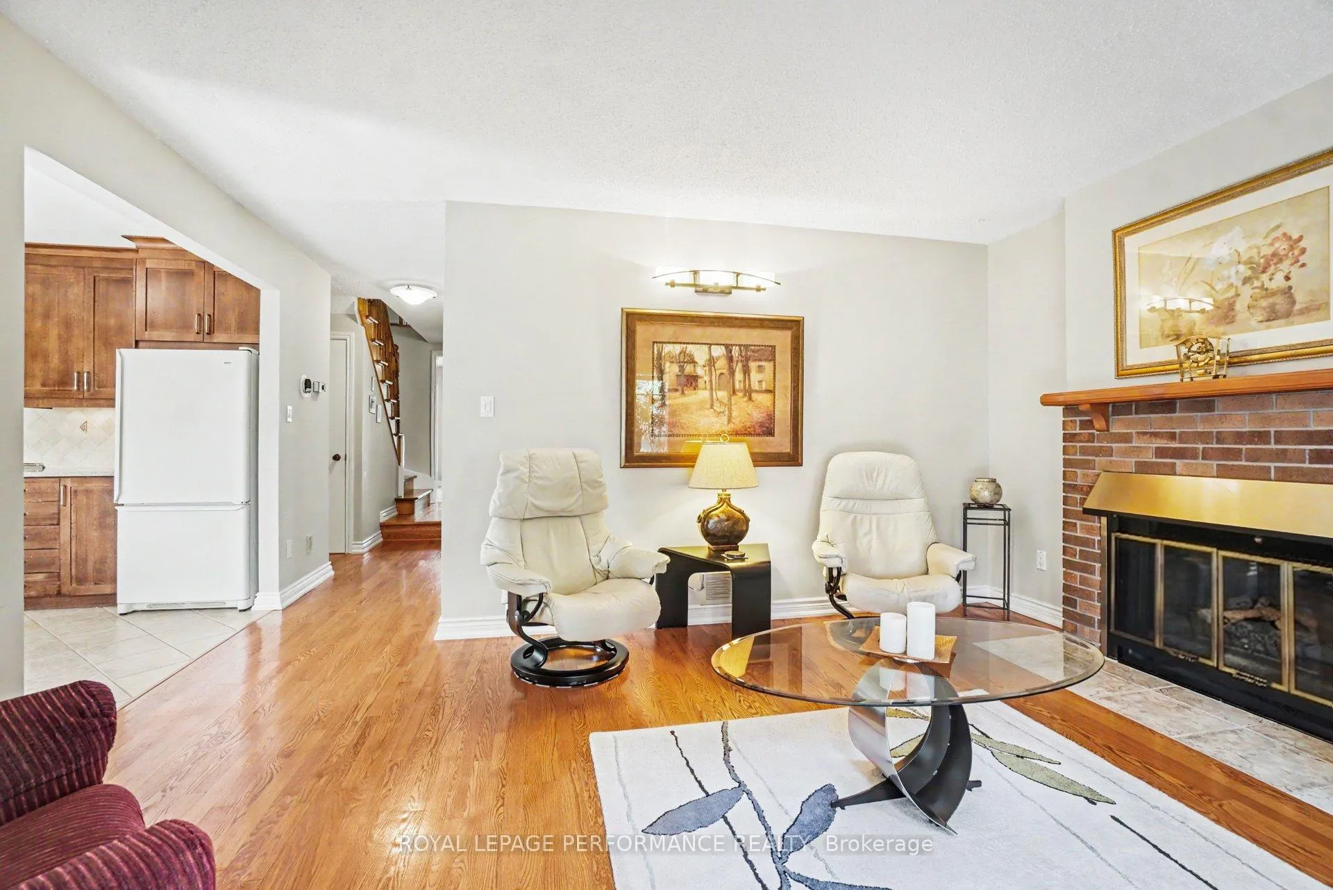 Photo 10 of 1689 Boisbriand Crescent, Ottawa, Chateauneuf — HOMEH