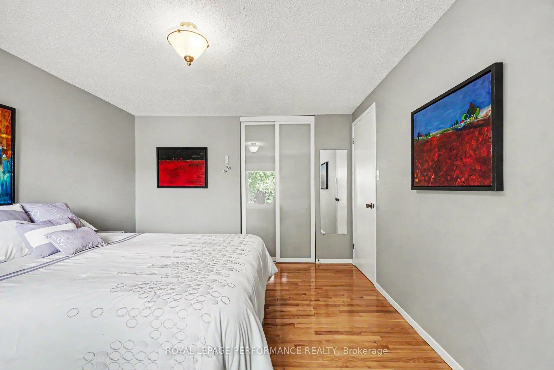 Photo 23 of 1689 Boisbriand Crescent, Ottawa, Chateauneuf — HOMEH