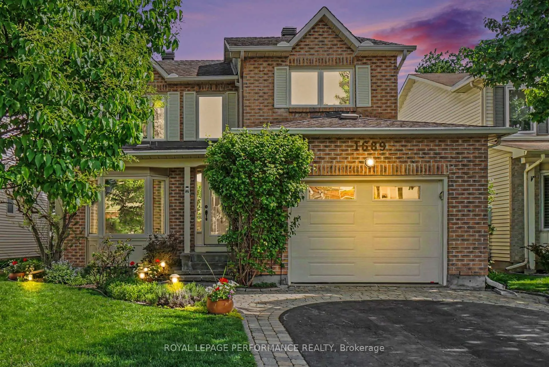 Photo 34 of 1689 Boisbriand Crescent, Ottawa, Chateauneuf — HOMEH