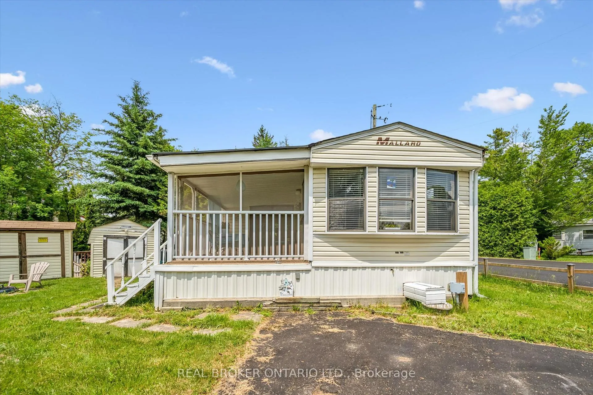 Photo of 157 Cedar Crescent