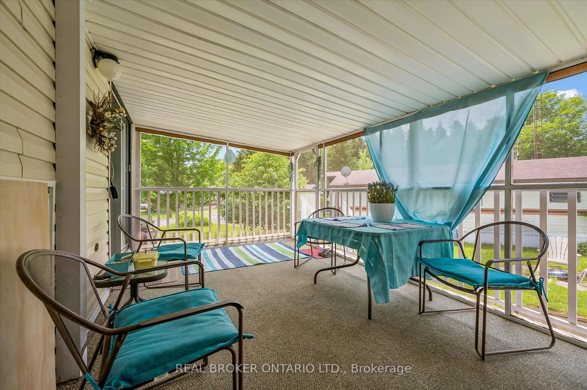Photo 13 of 157 Cedar Crescent, Centre Wellington, Rural Centre Wellington East — HOMEH