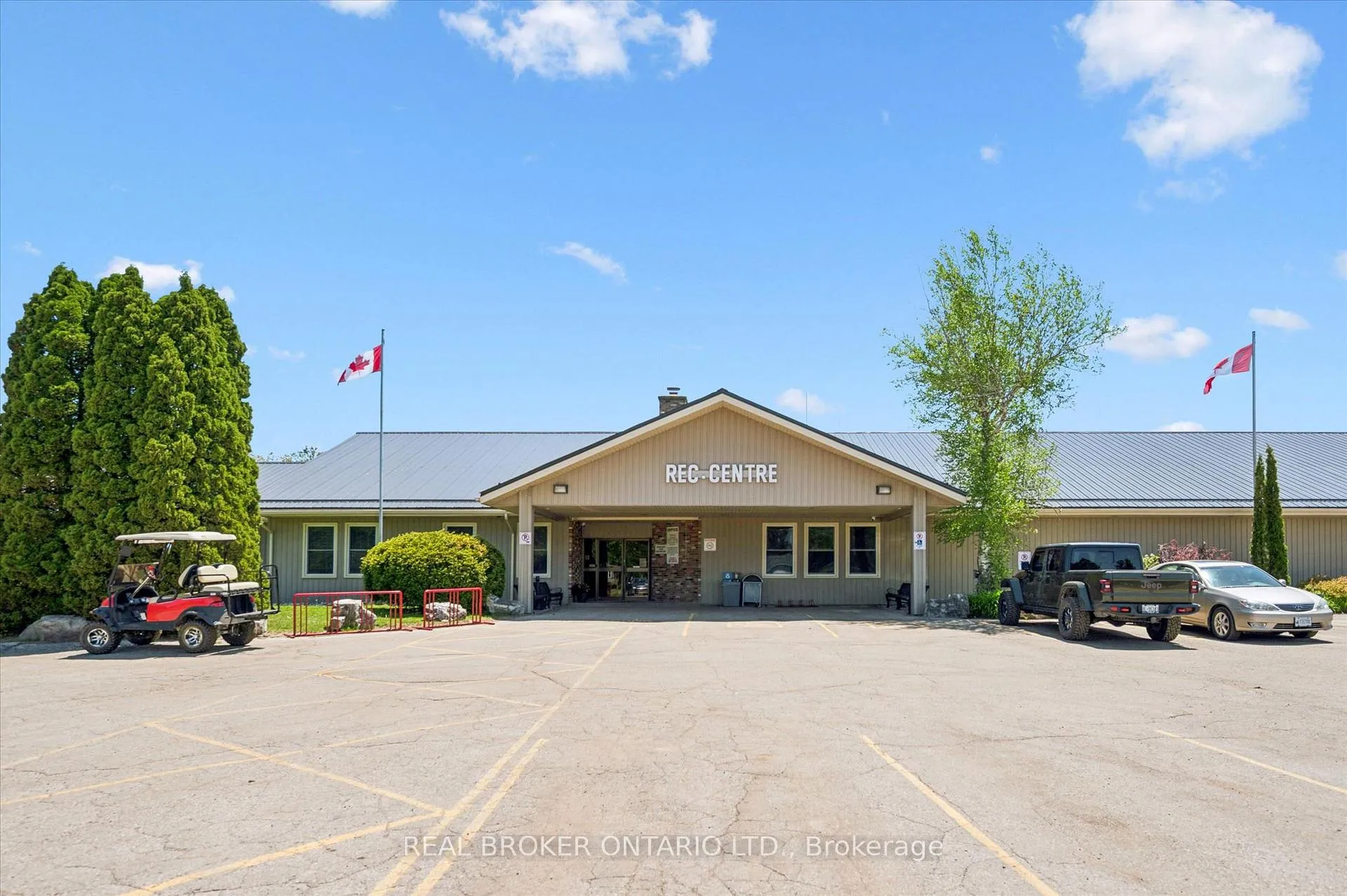Photo 21 of 157 Cedar Crescent, Centre Wellington, Rural Centre Wellington East — HOMEH