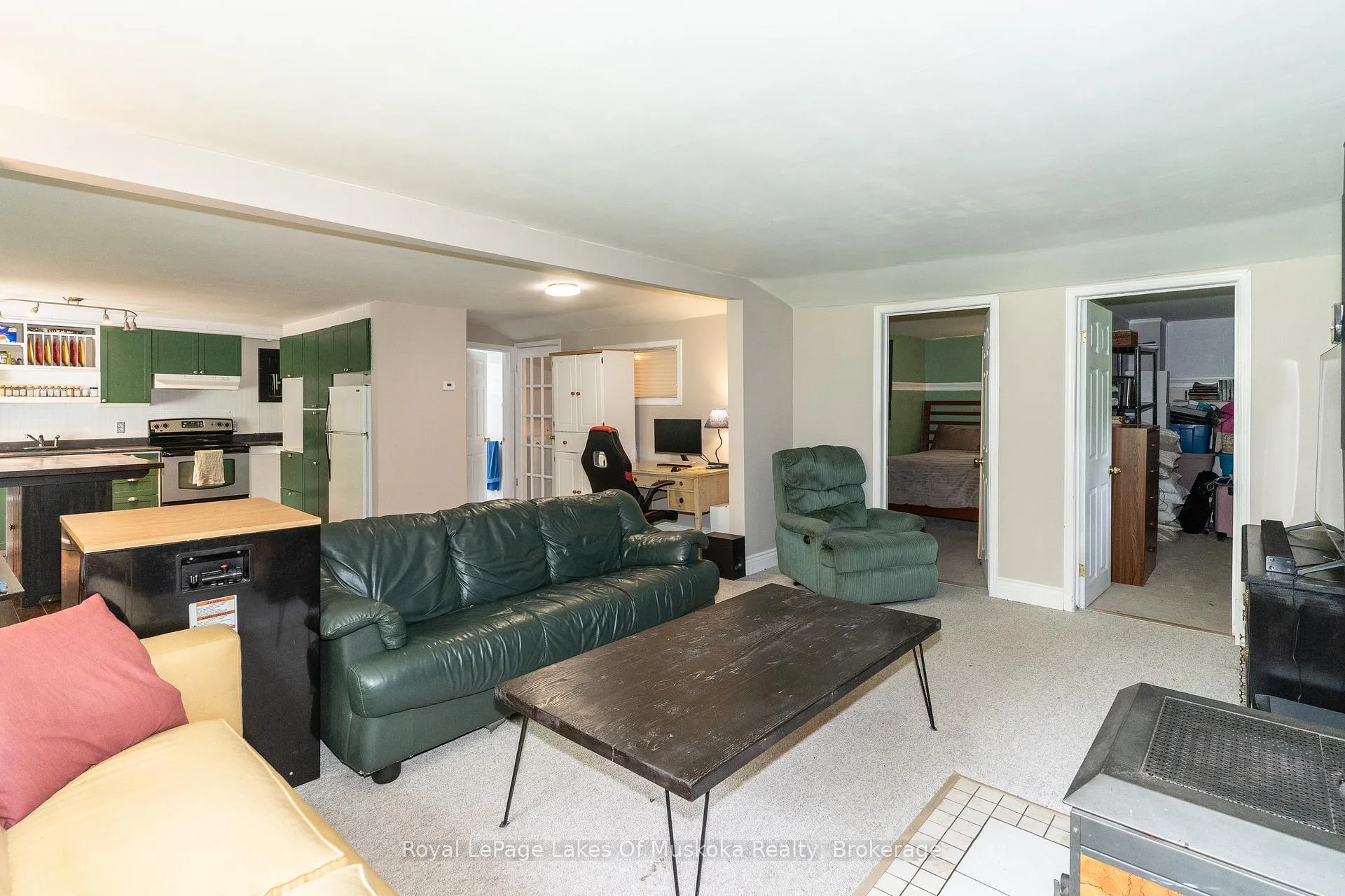 Photo 10 of 1136 Springdale Shores Private, Bracebridge, Macaulay — HOMEH
