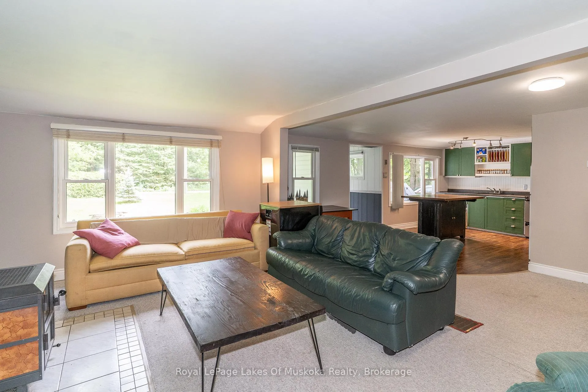 Photo 13 of 1136 Springdale Shores Private, Bracebridge, Macaulay — HOMEH