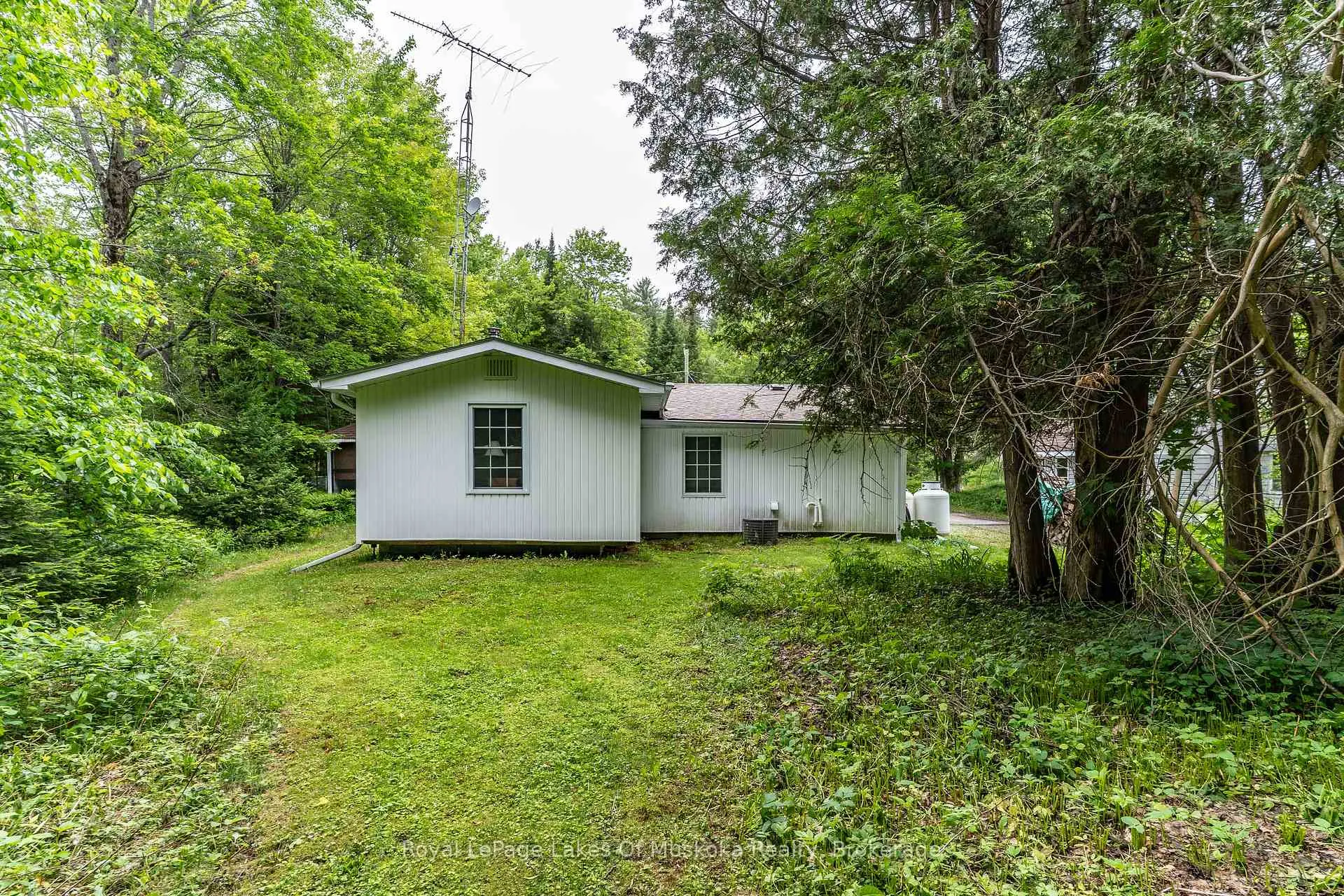 Photo 24 of 1136 Springdale Shores Private, Bracebridge, Macaulay — HOMEH