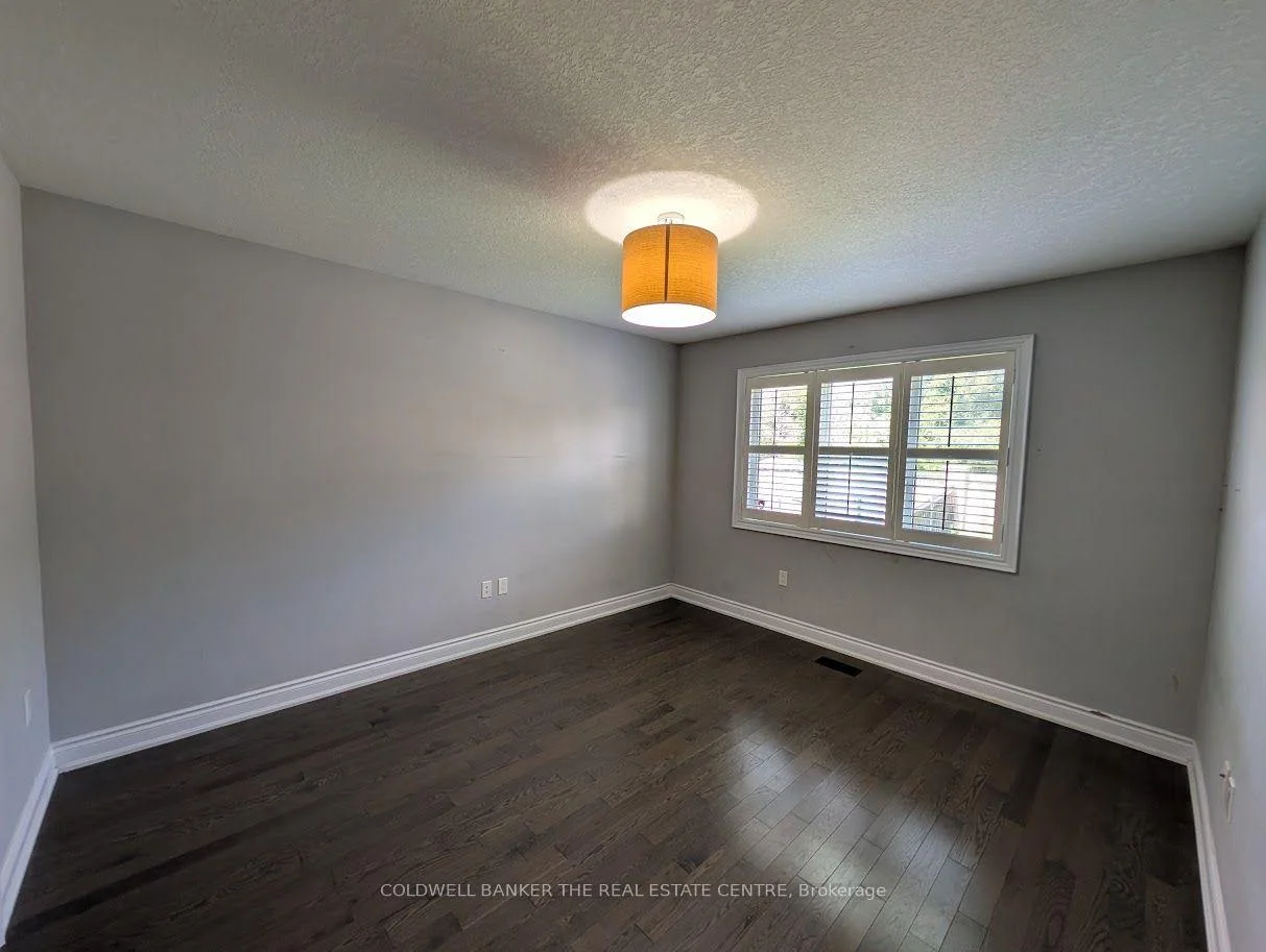 Photo 17 of 1848 Lamstone St Street, Innisfil, Alcona — HOMEH