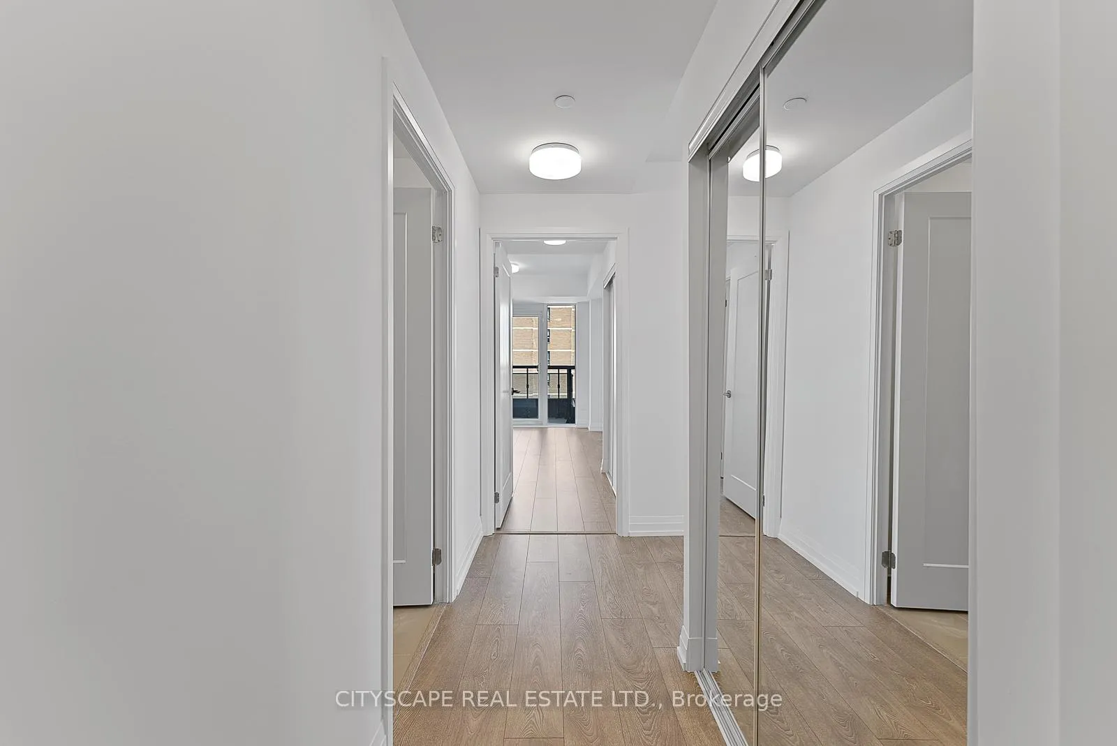 Photo 2 of Unit 2007, 286 Main Street, Toronto, East End-Danforth — HOMEH