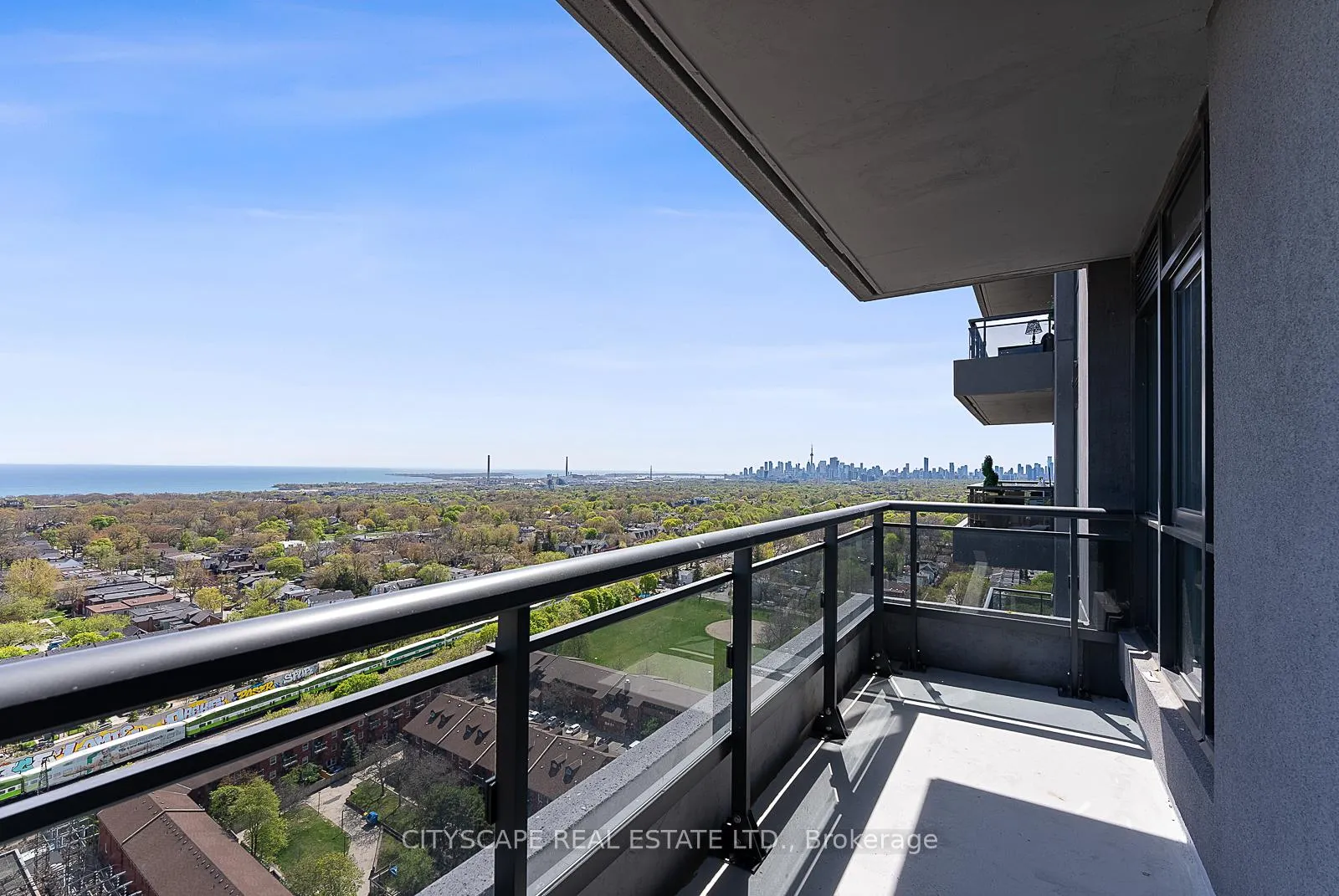 Photo 10 of Unit 2007, 286 Main Street, Toronto, East End-Danforth — HOMEH