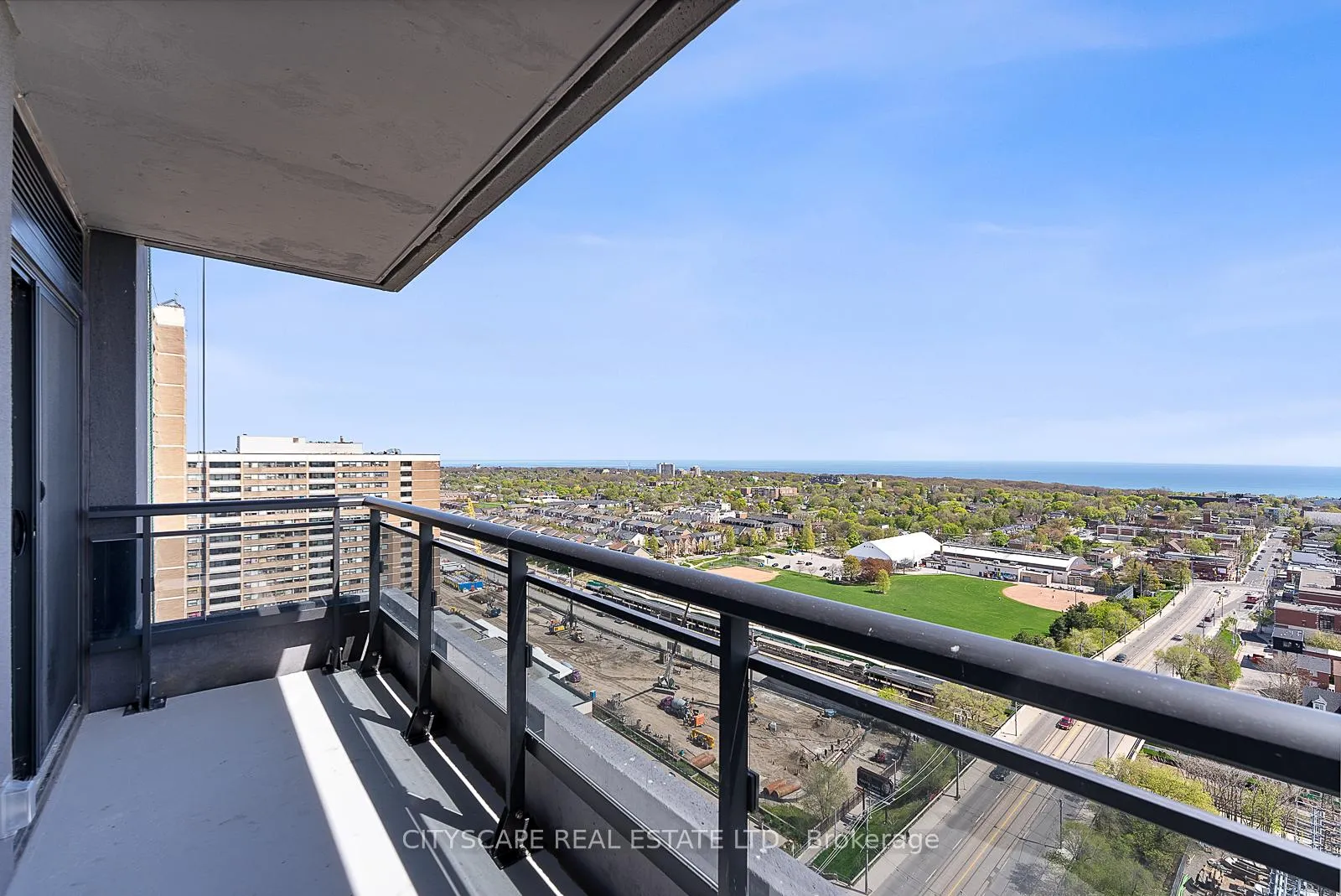 Photo 11 of Unit 2007, 286 Main Street, Toronto, East End-Danforth — HOMEH