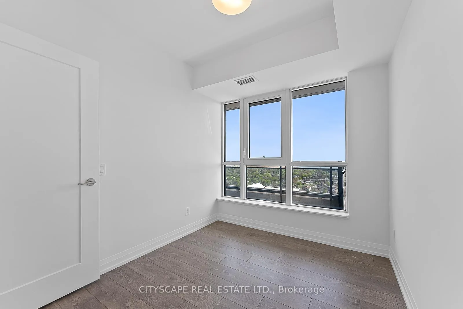 Photo 24 of Unit 2007, 286 Main Street, Toronto, East End-Danforth — HOMEH