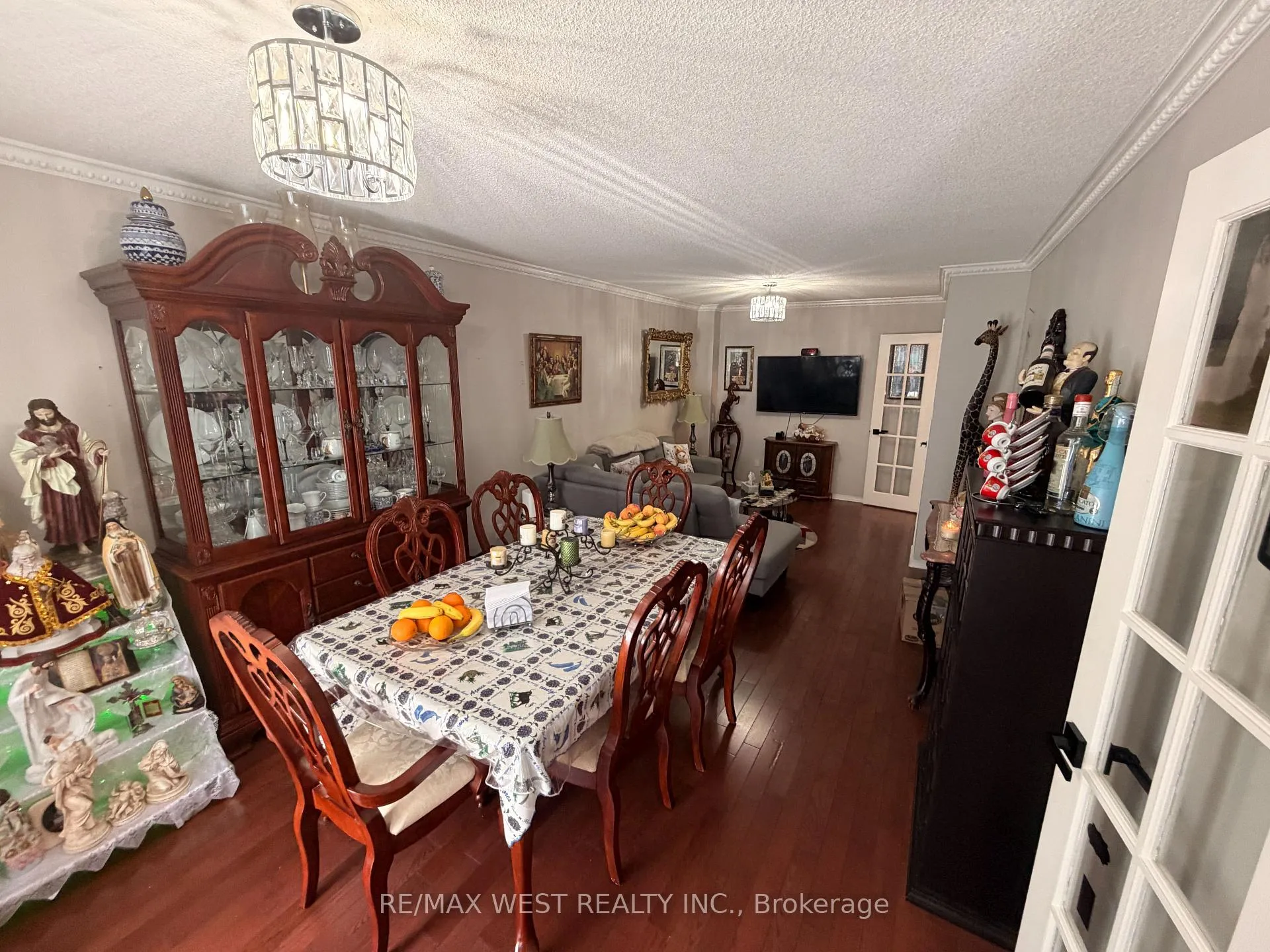 Photo 4 of 87 Athabaska Road, Barrie, Holly — HOMEH